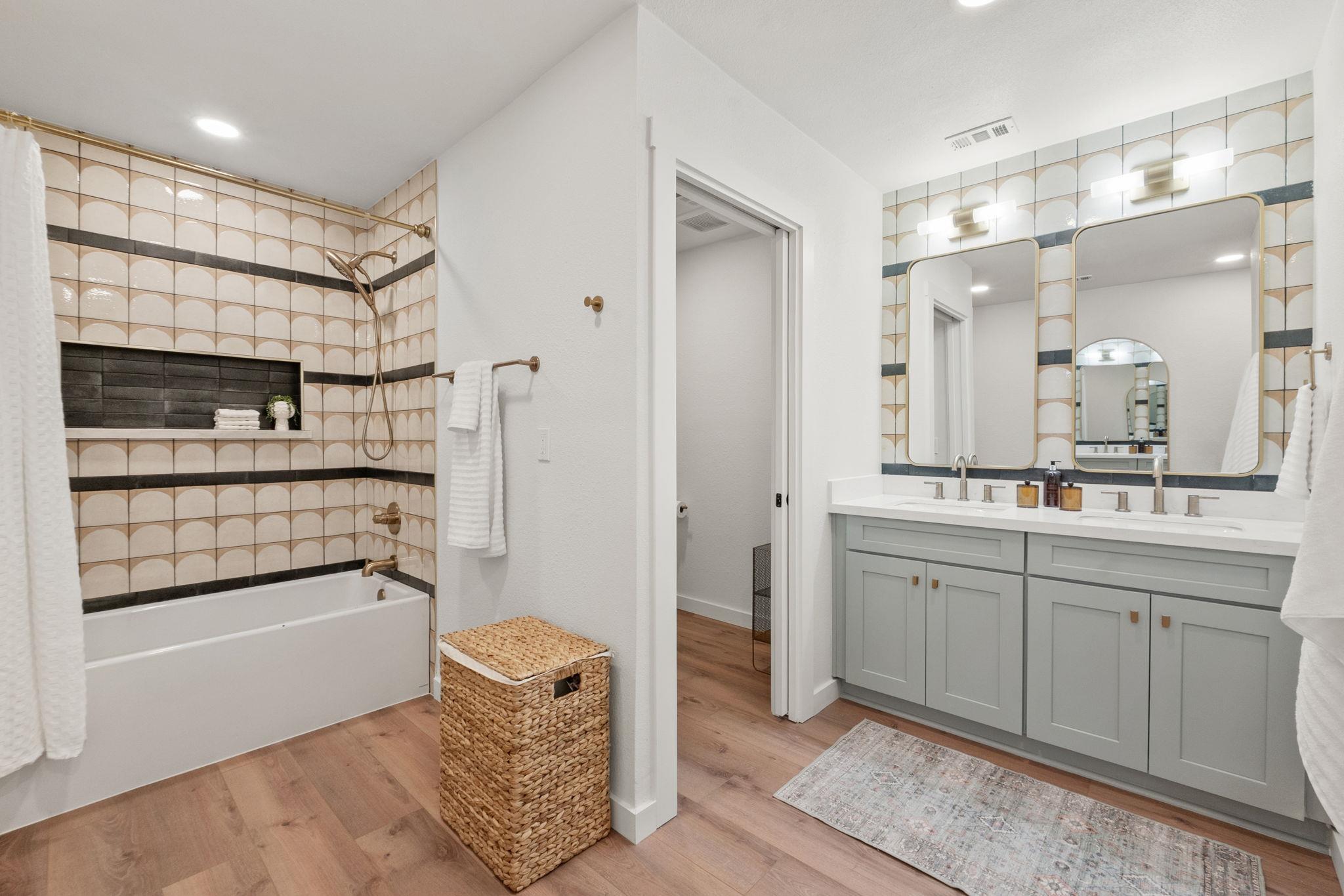 11010 Froke Cedar Trl Property Photo 31