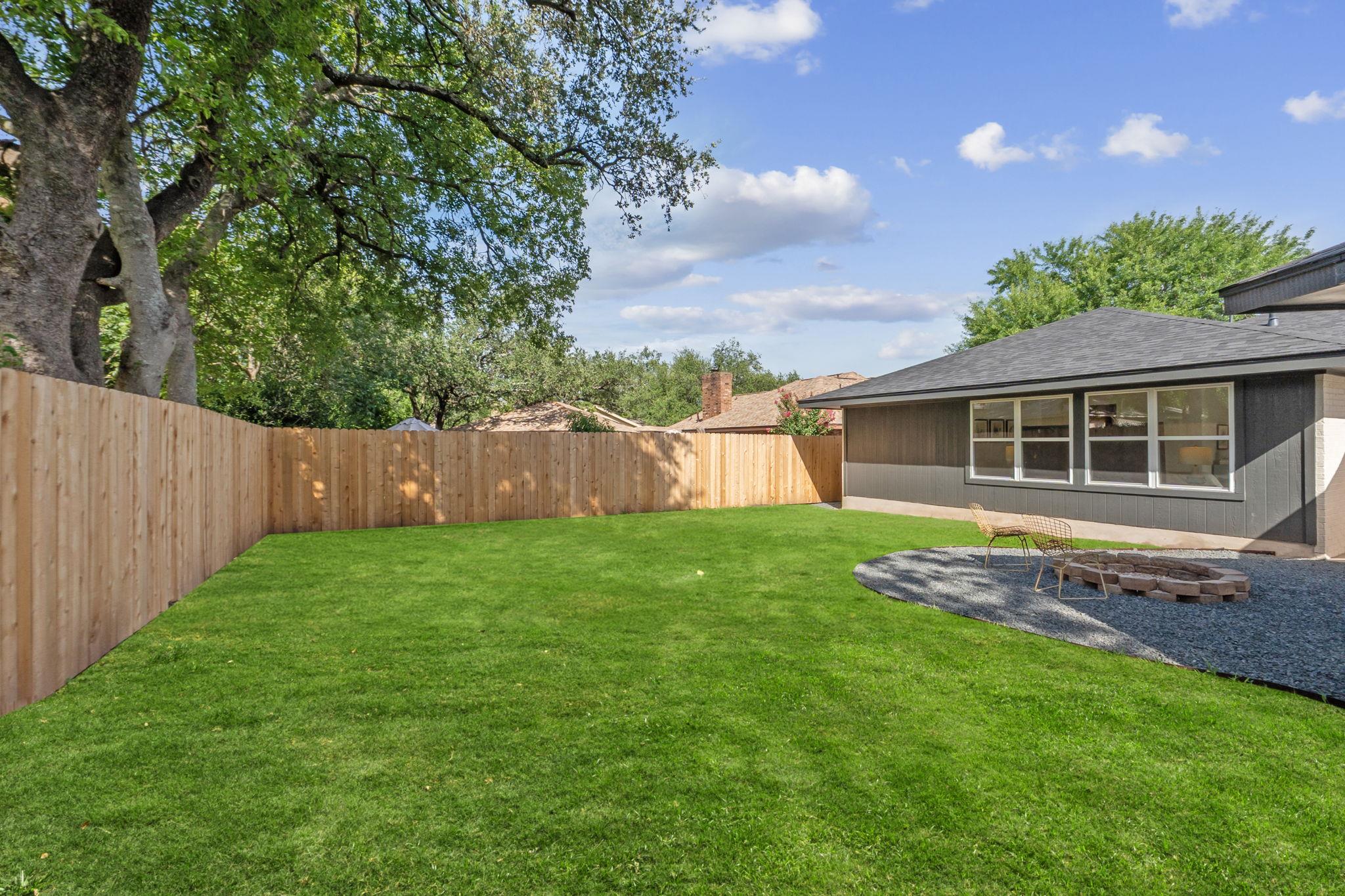 11010 Froke Cedar Trl Property Photo 35