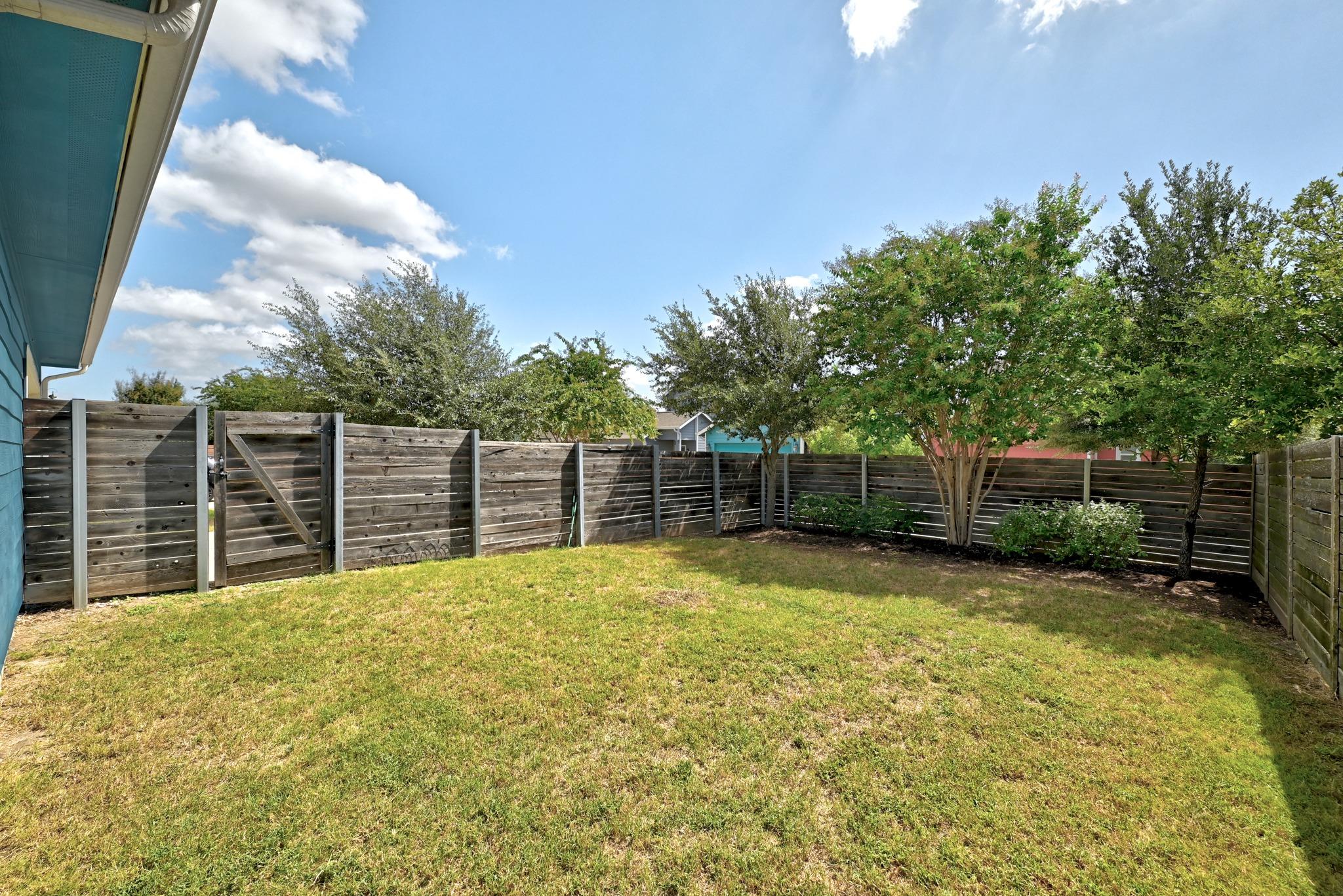 8821 Cattle Baron Path Property Photo 26
