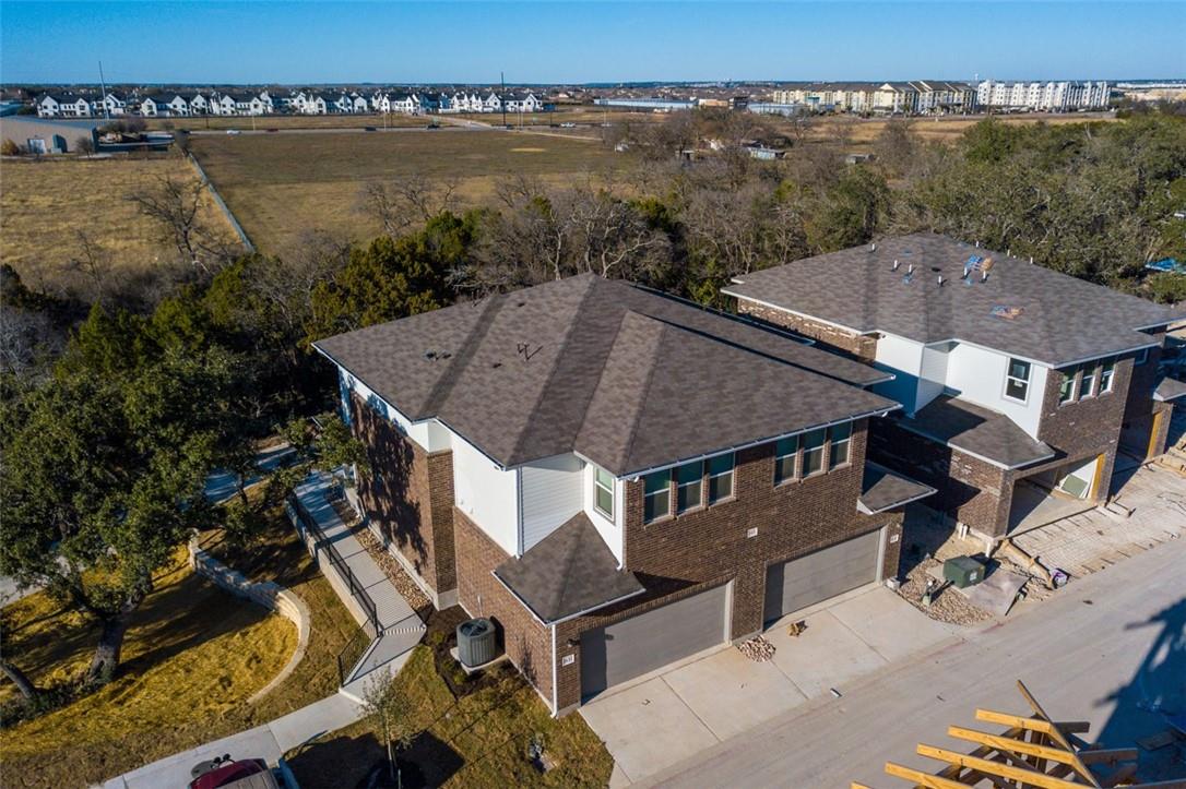 605 W South St #431 Property Photo 2