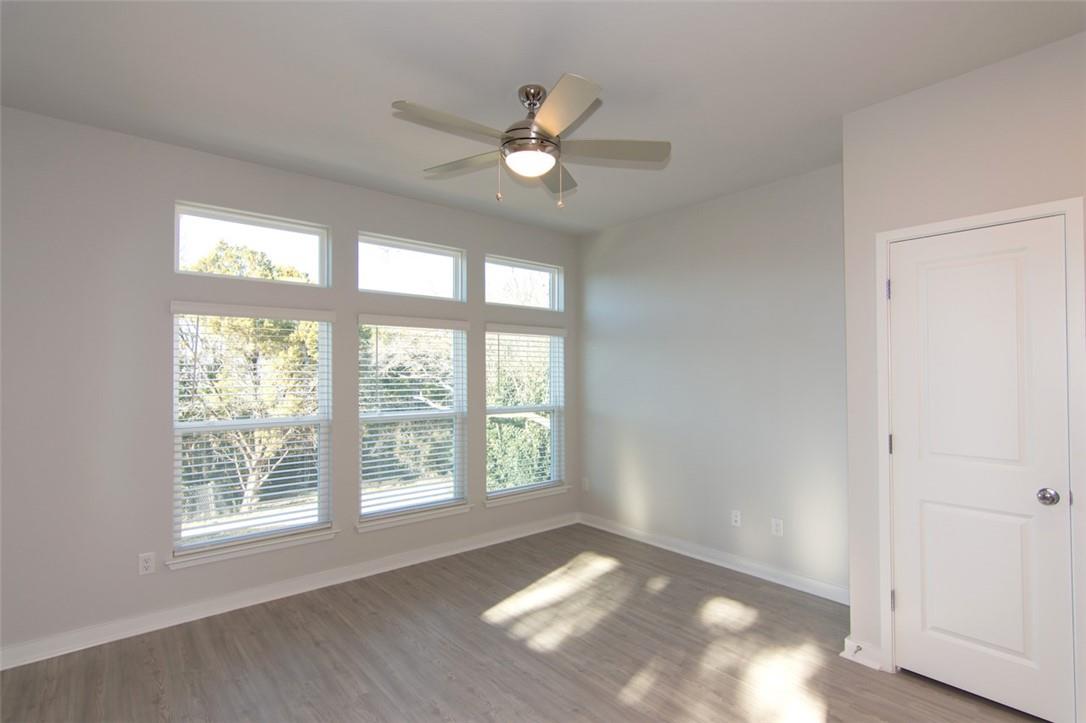 605 W South St #431 Property Photo 6