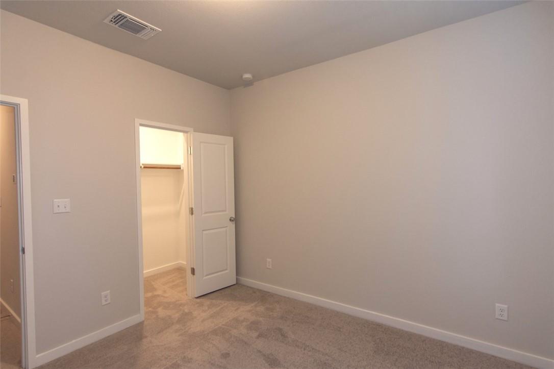 605 W South St #431 Property Photo 24