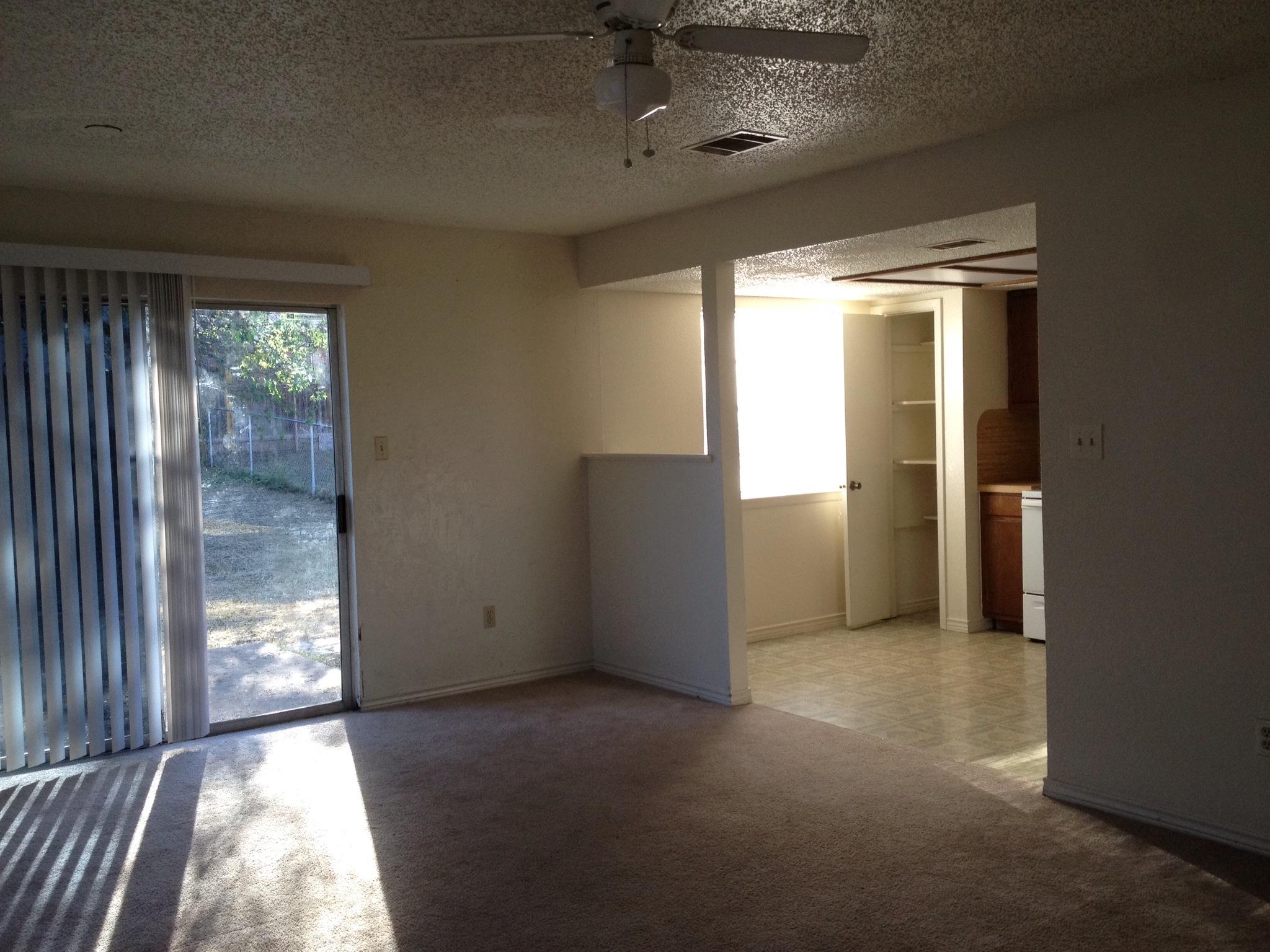 232 Craddock Ave Property Photo 2