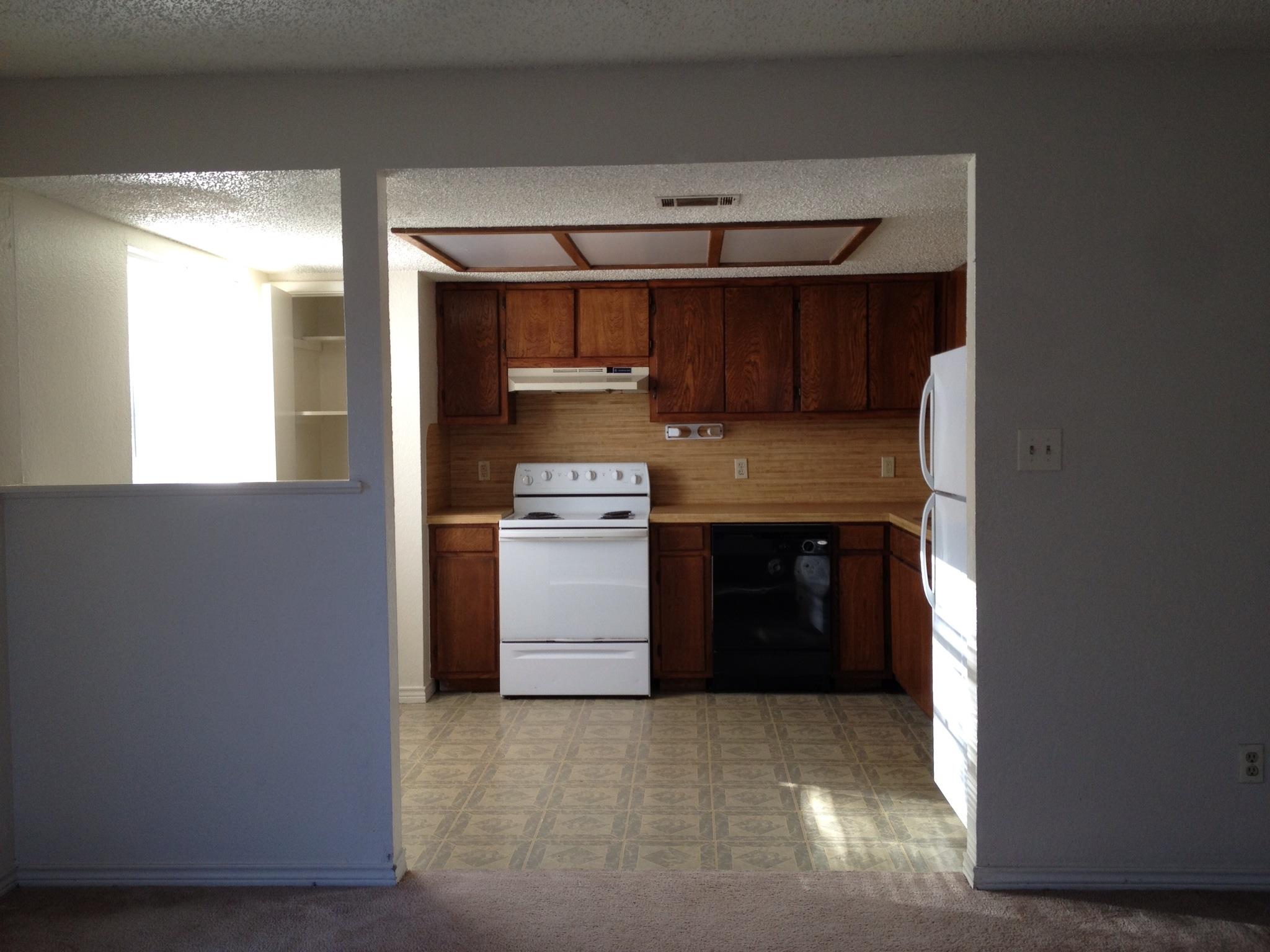 232 Craddock Ave Property Photo 6