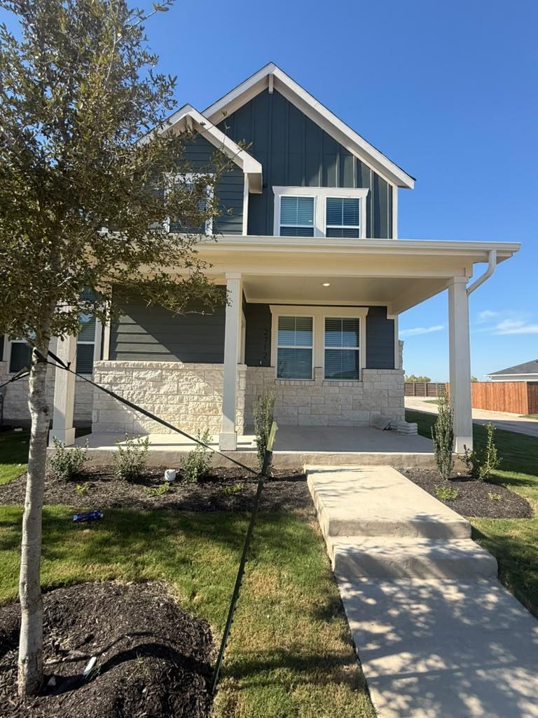 2712 Caleb Asher Loop Property Photo 5