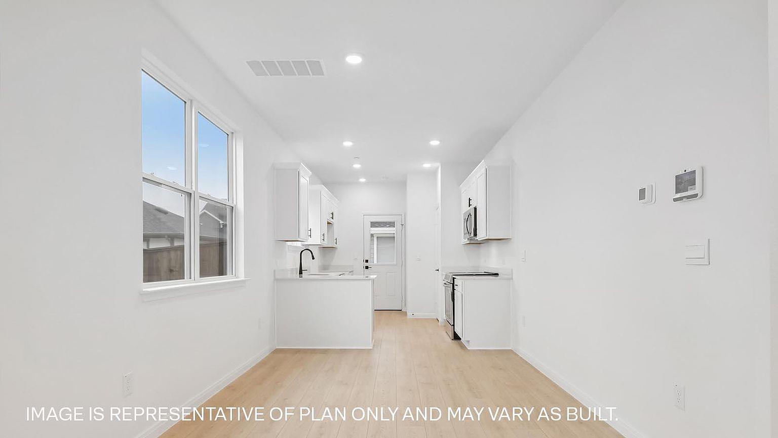 2712 Caleb Asher Loop Property Photo 35