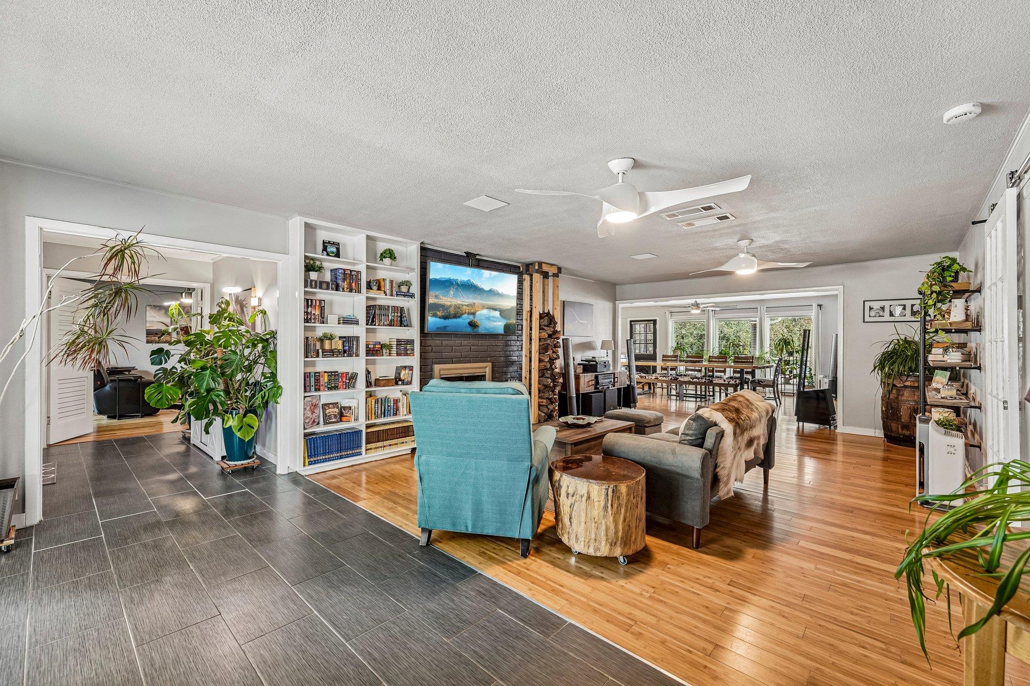 140 Family Cir Property Photo 5