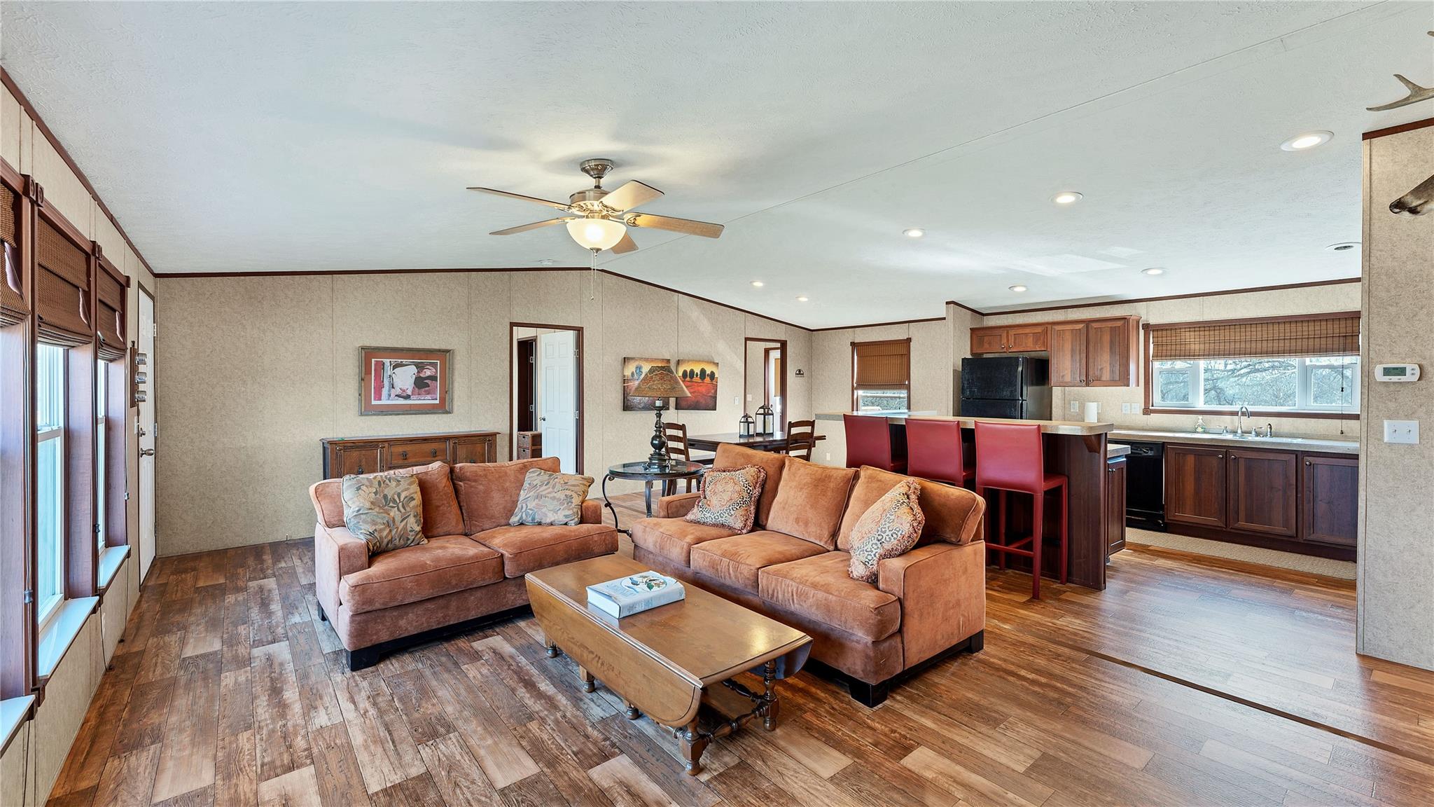 154 Cowboy Rd Property Photo 1