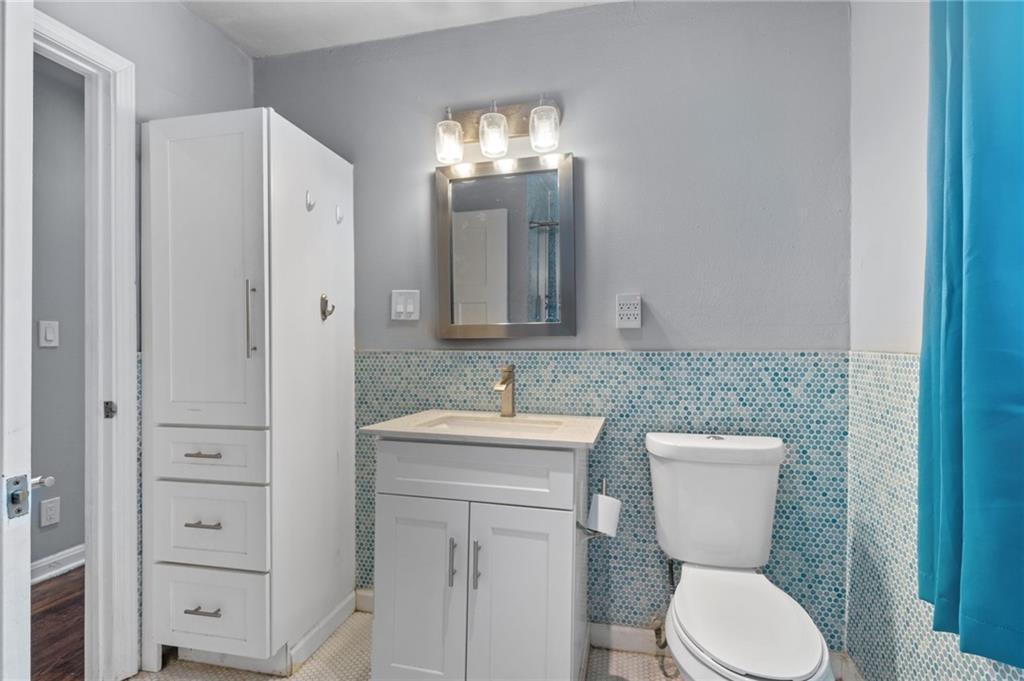 2105 Fortview Rd Property Photo 28