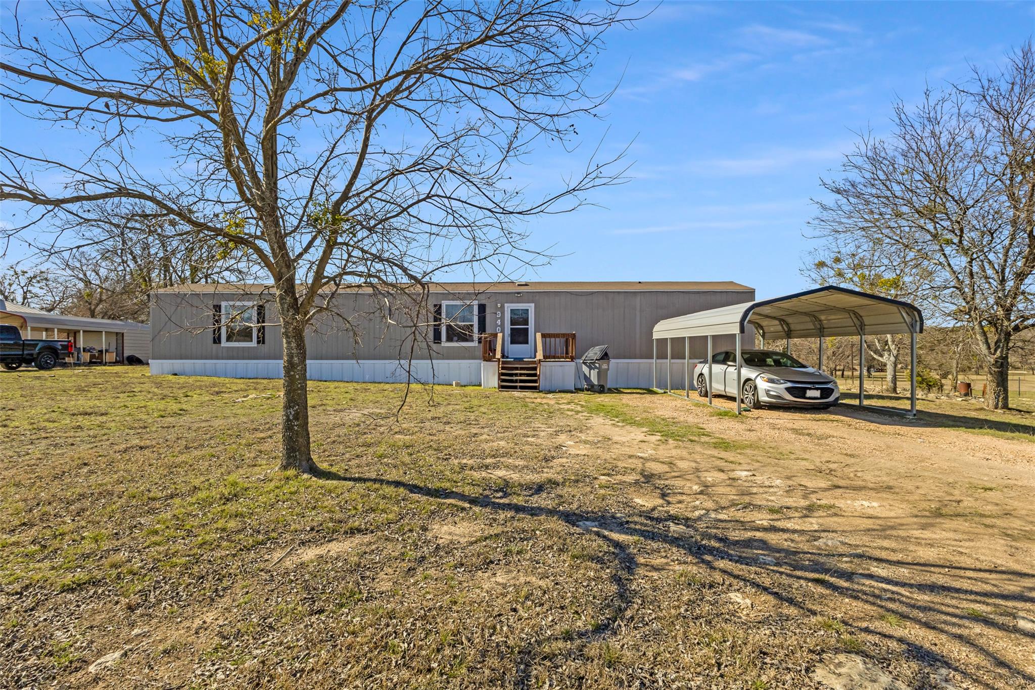 930 County Road 3390 Property Photo