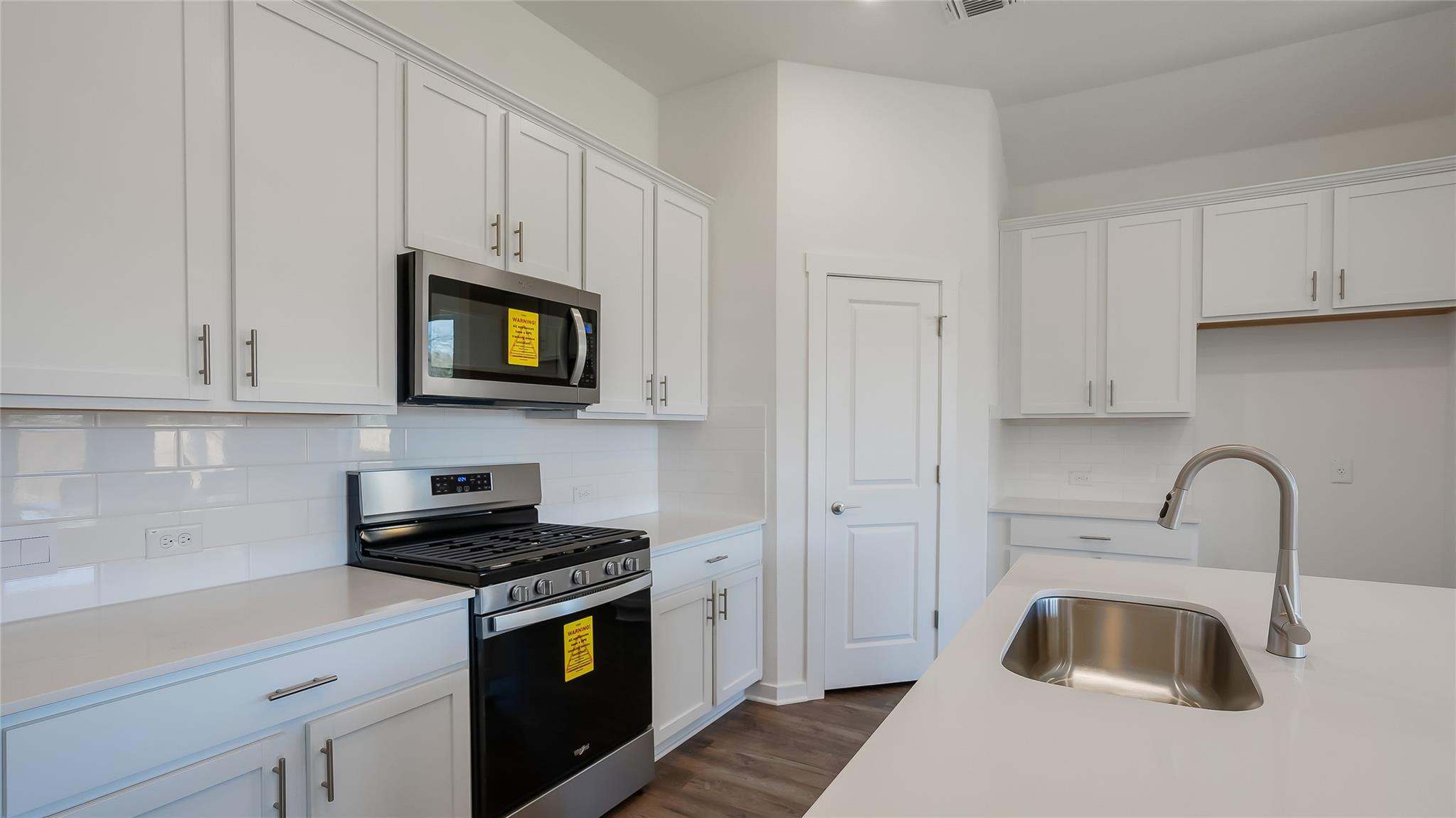 1813 Walnut Grove Bnd Property Photo 7