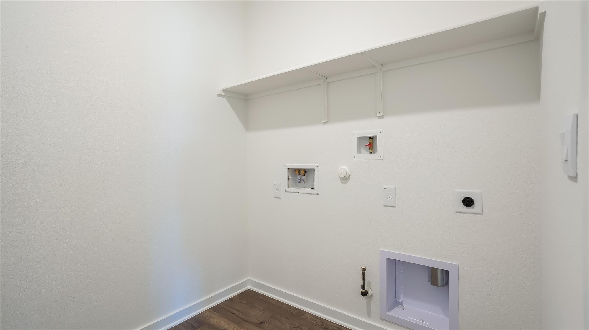1813 Walnut Grove Bnd Property Photo 20