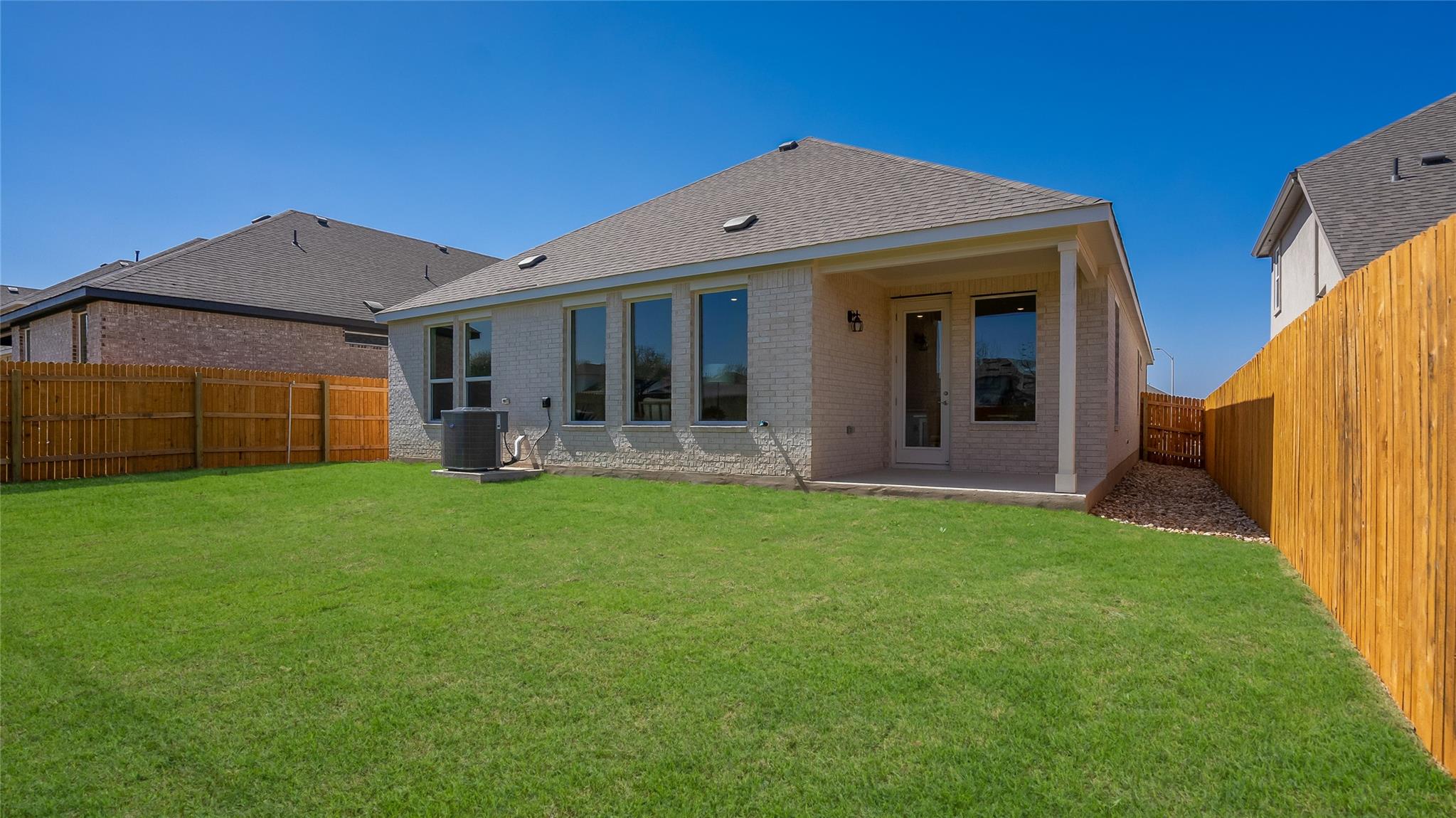 1813 Walnut Grove Bnd Property Photo 21