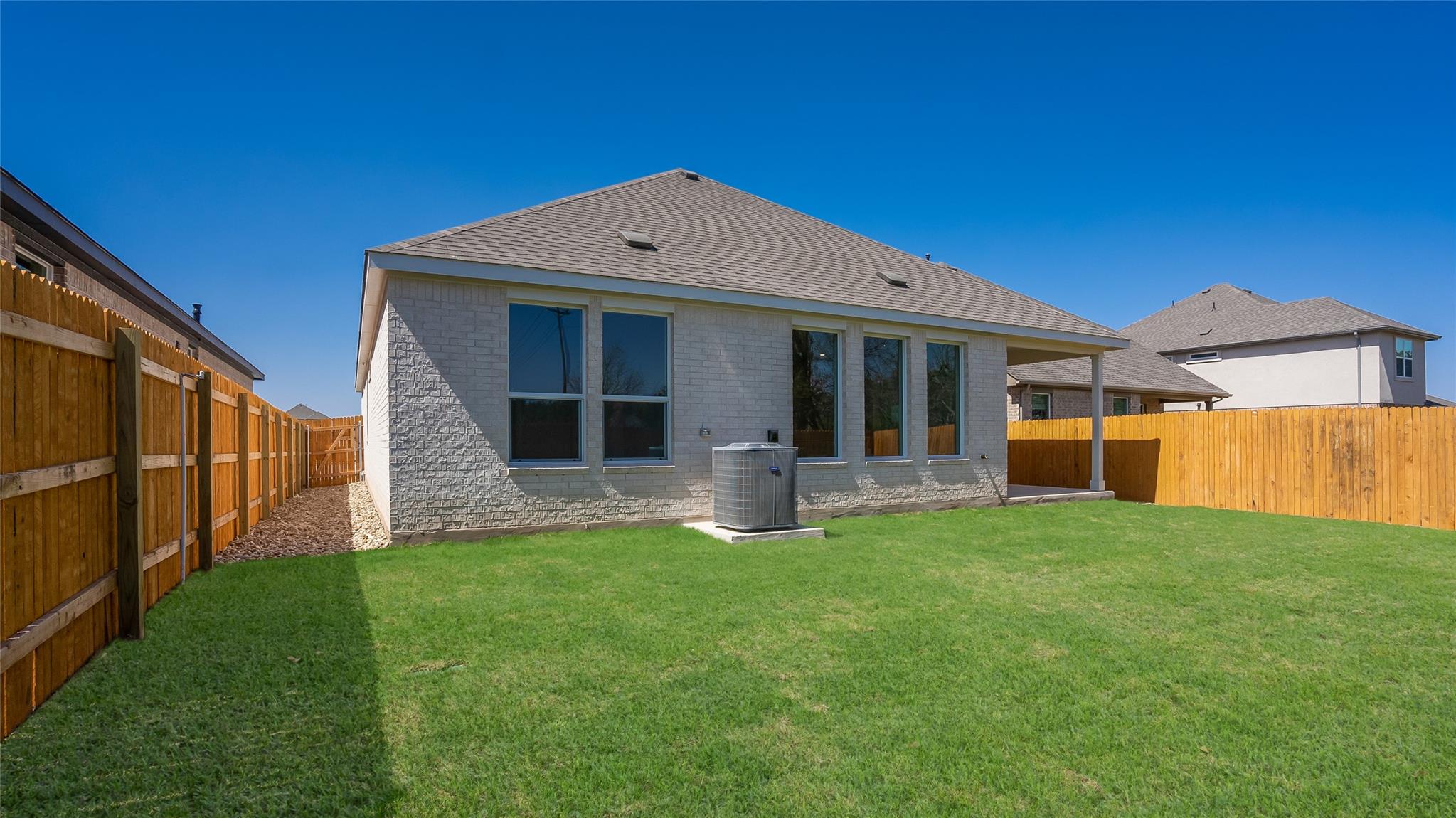 1813 Walnut Grove Bnd Property Photo 23