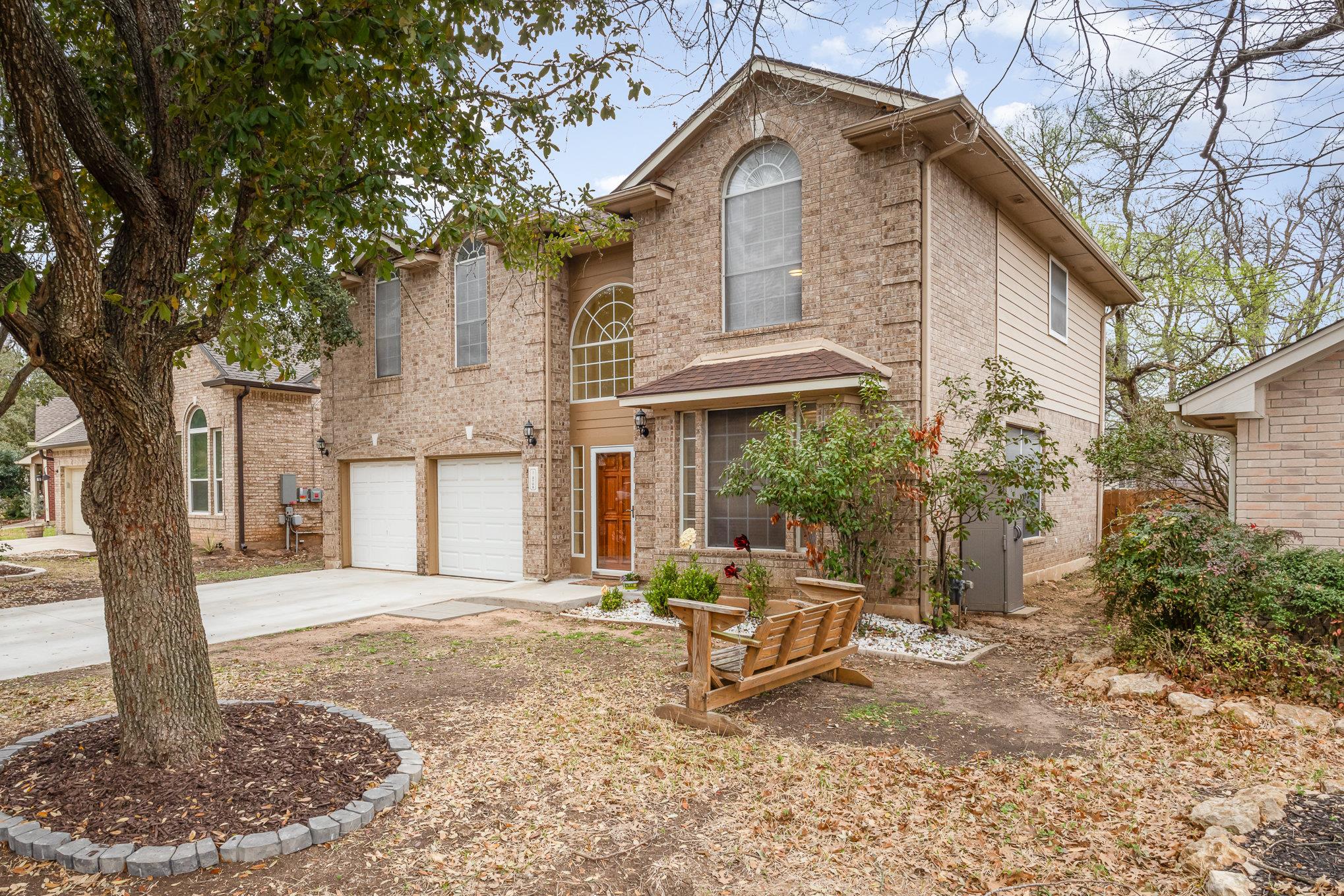 2708 Winding Brook Dr Property Photo