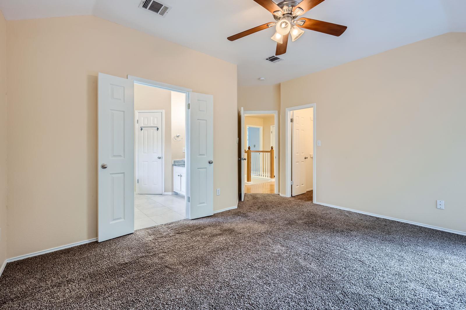 2708 Winding Brook Dr Property Photo 18