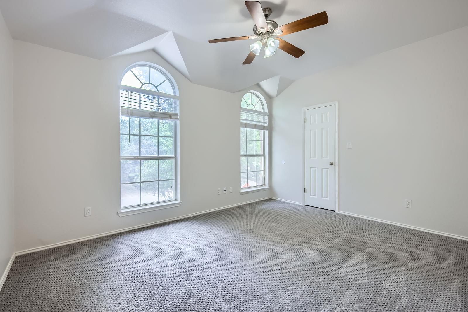 2708 Winding Brook Dr Property Photo 24