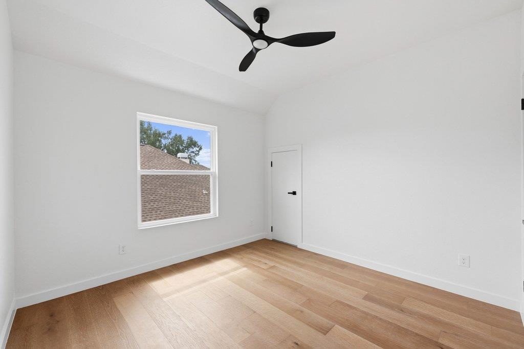 14829 Irondale Dr Property Photo 29