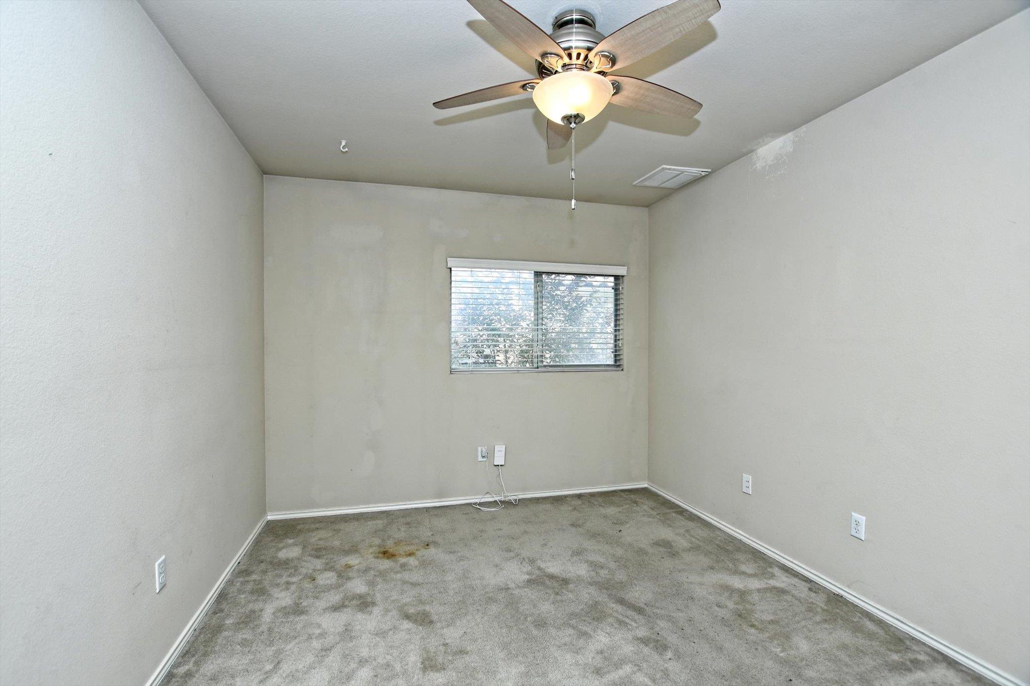 15628 Interlachen Dr Property Photo 26