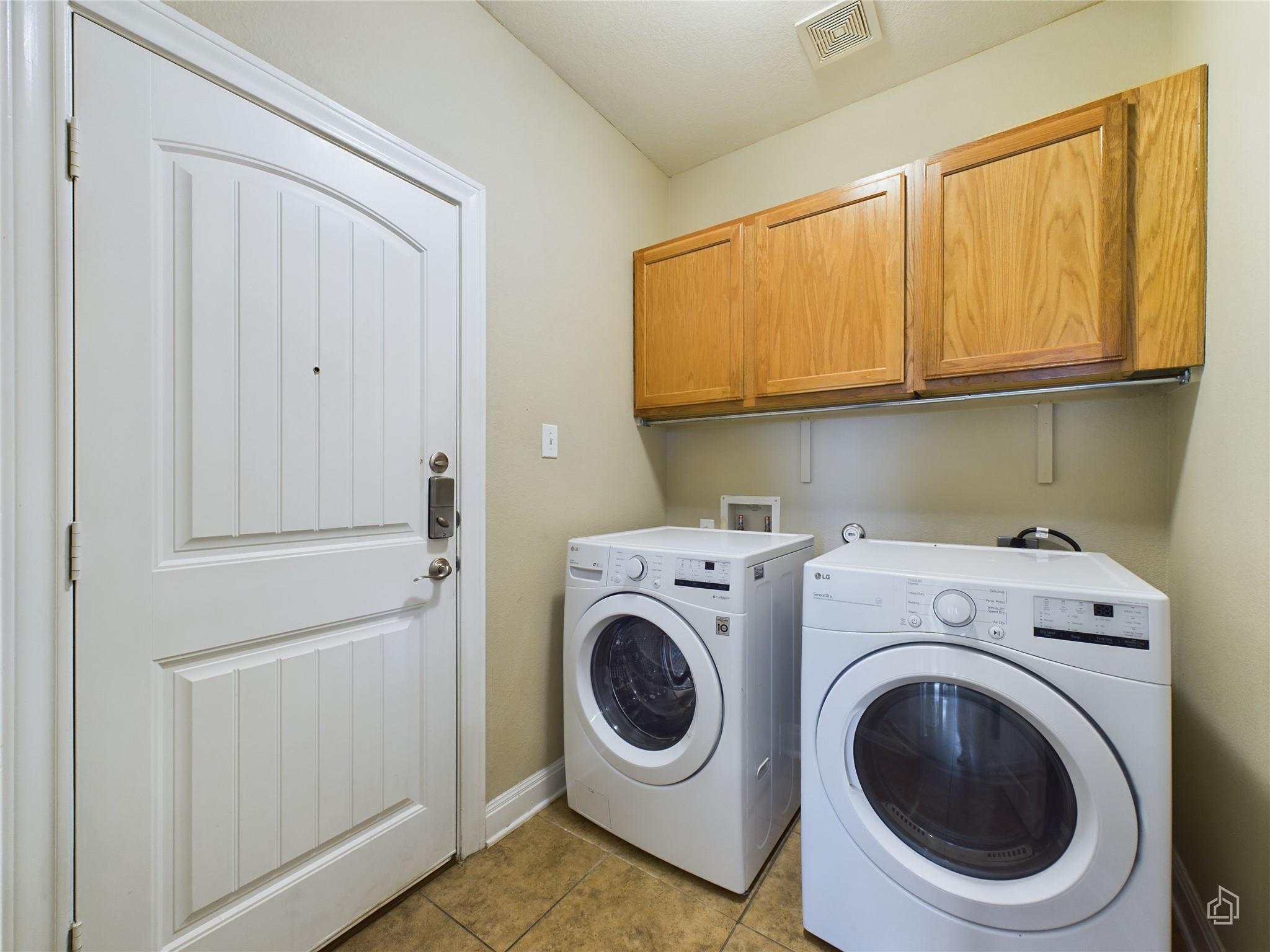 12013 Oaklynn Ct Property Photo 18
