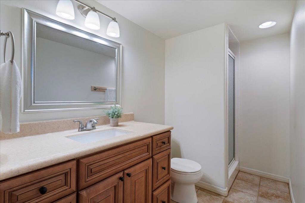 18231 Lakepoint Cv Property Photo 17