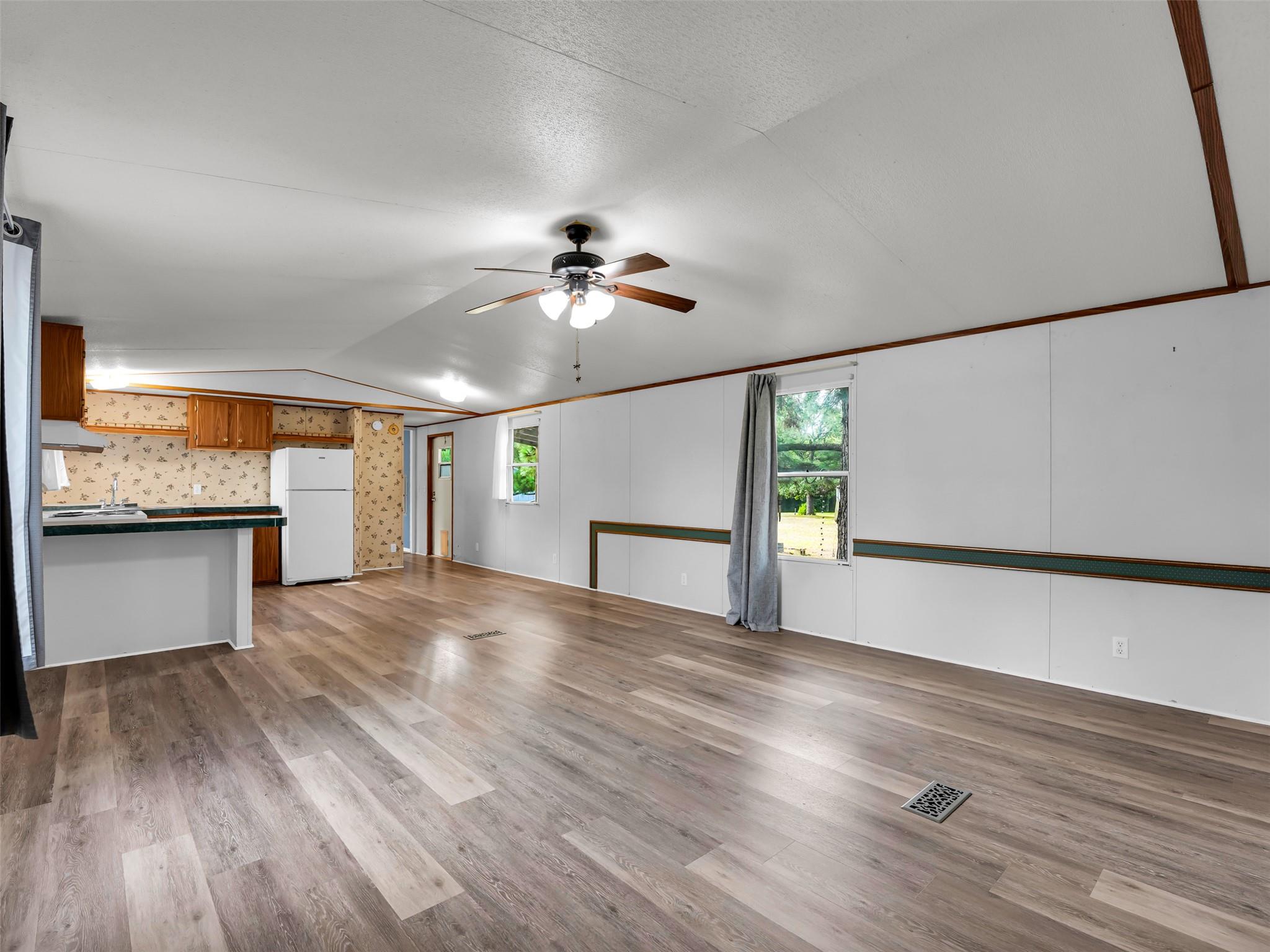 133 Pine Valley Loop Property Photo 5