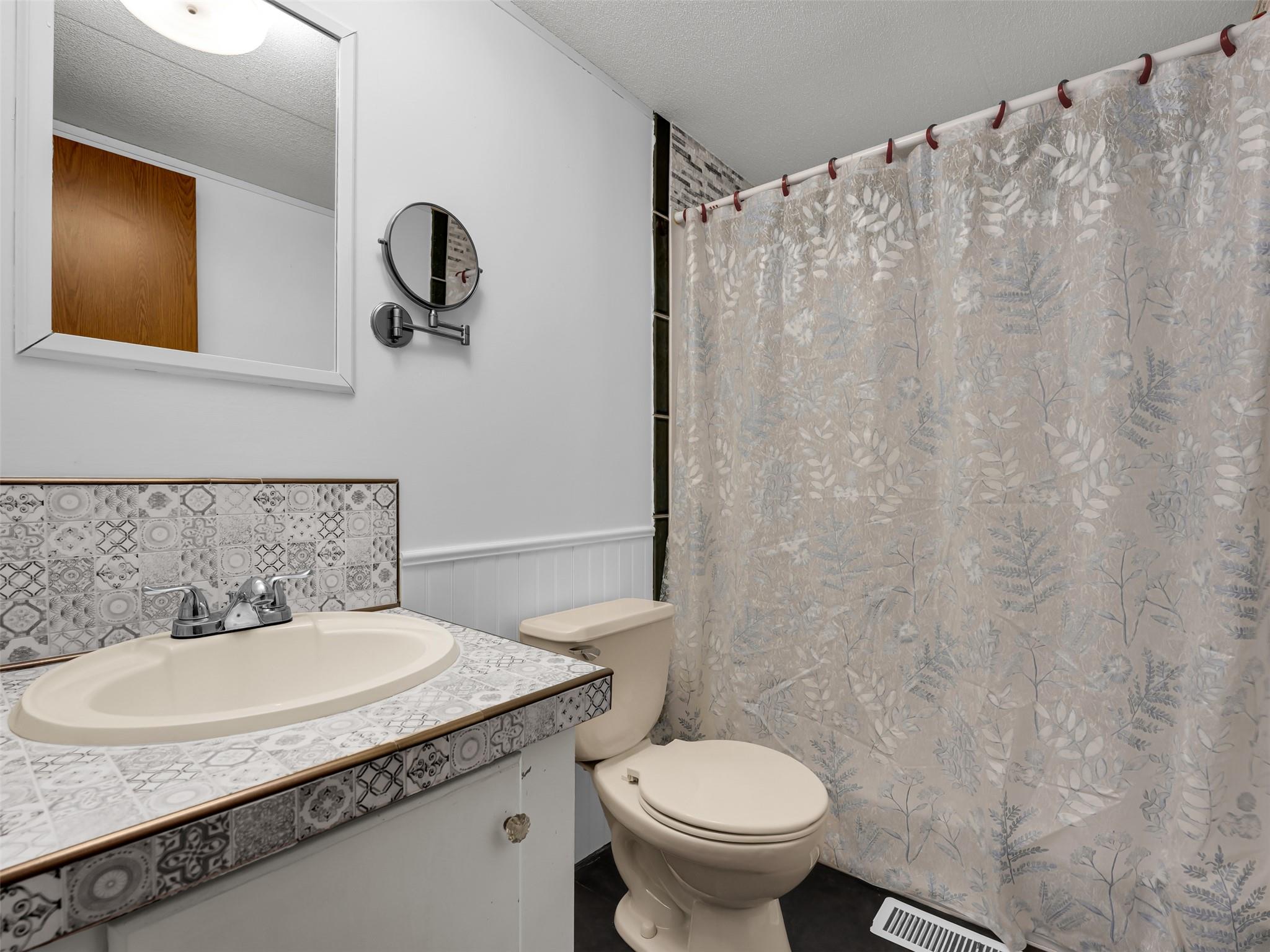 133 Pine Valley Loop Property Photo 12