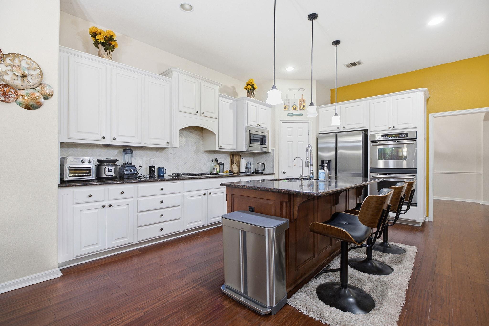 3552 Alexandrite Way Property Photo 6