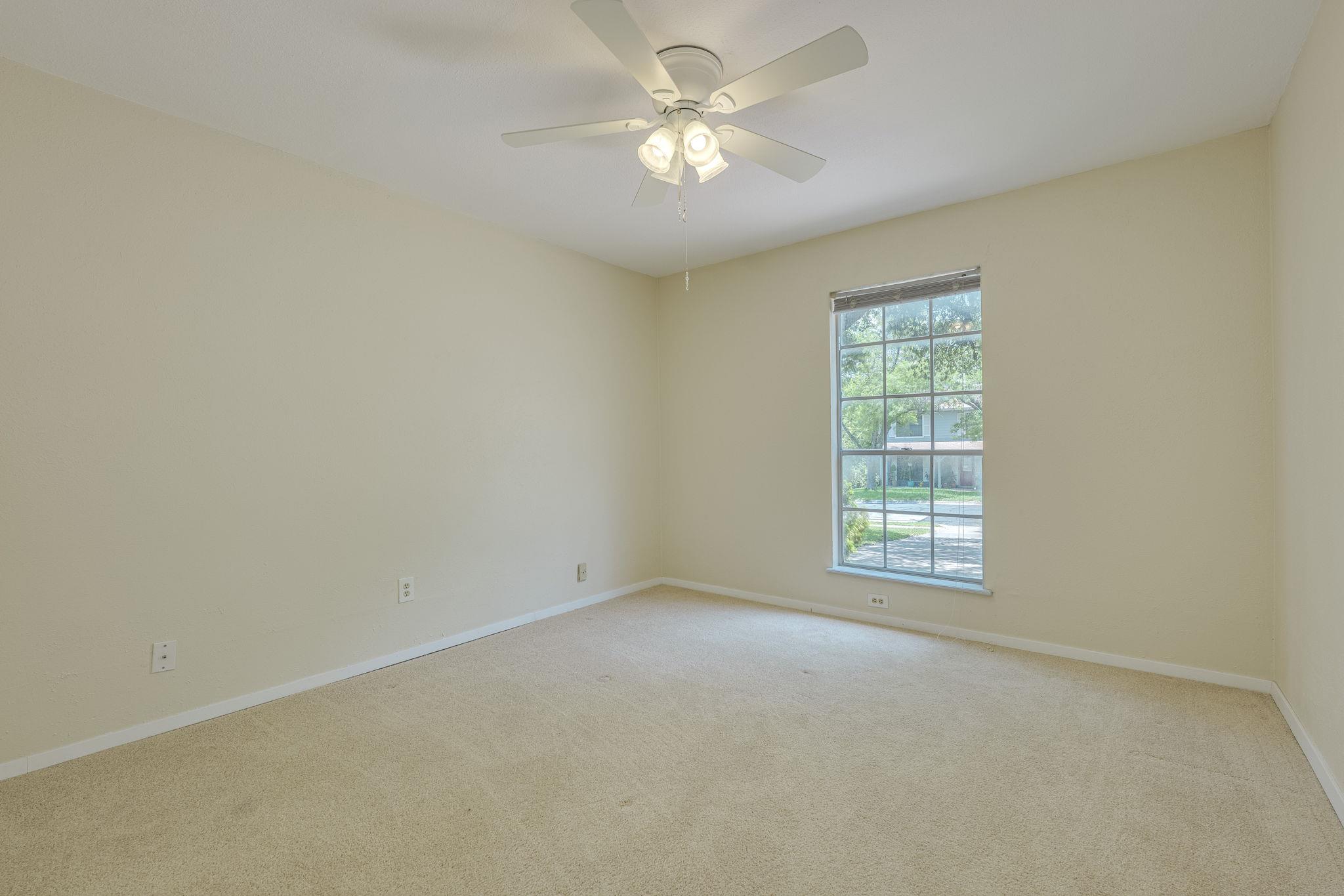 1015 Huntridge Dr Property Photo 19