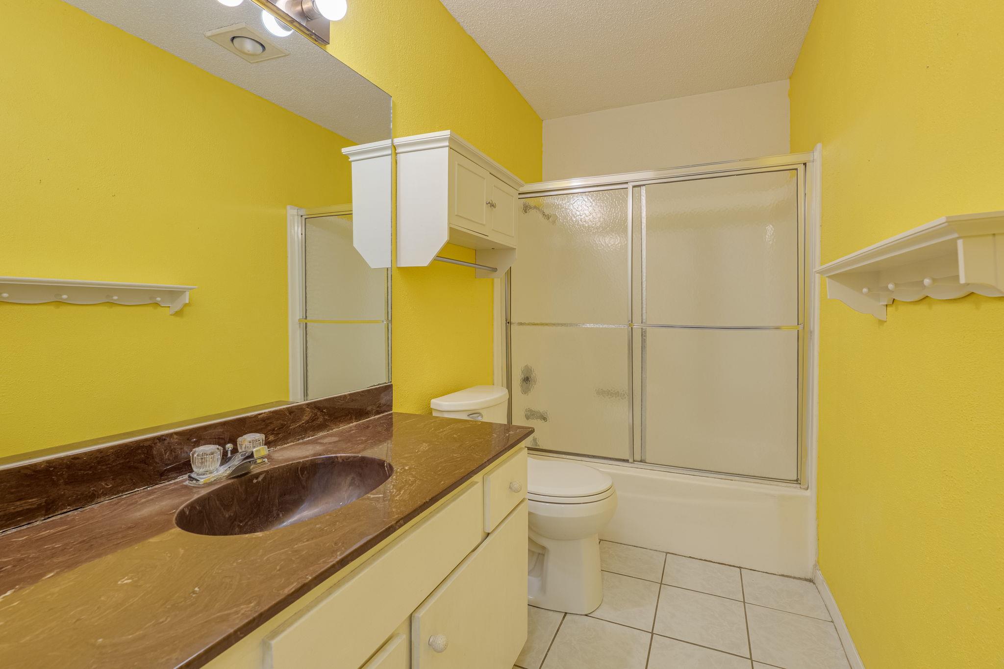 1015 Huntridge Dr Property Photo 20