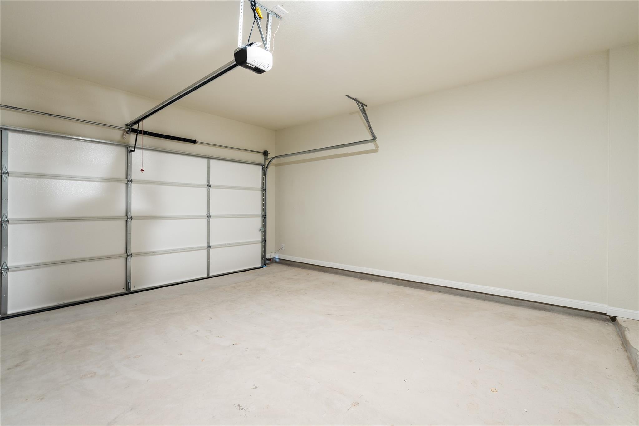2428 Ekvall Dr Property Photo 30