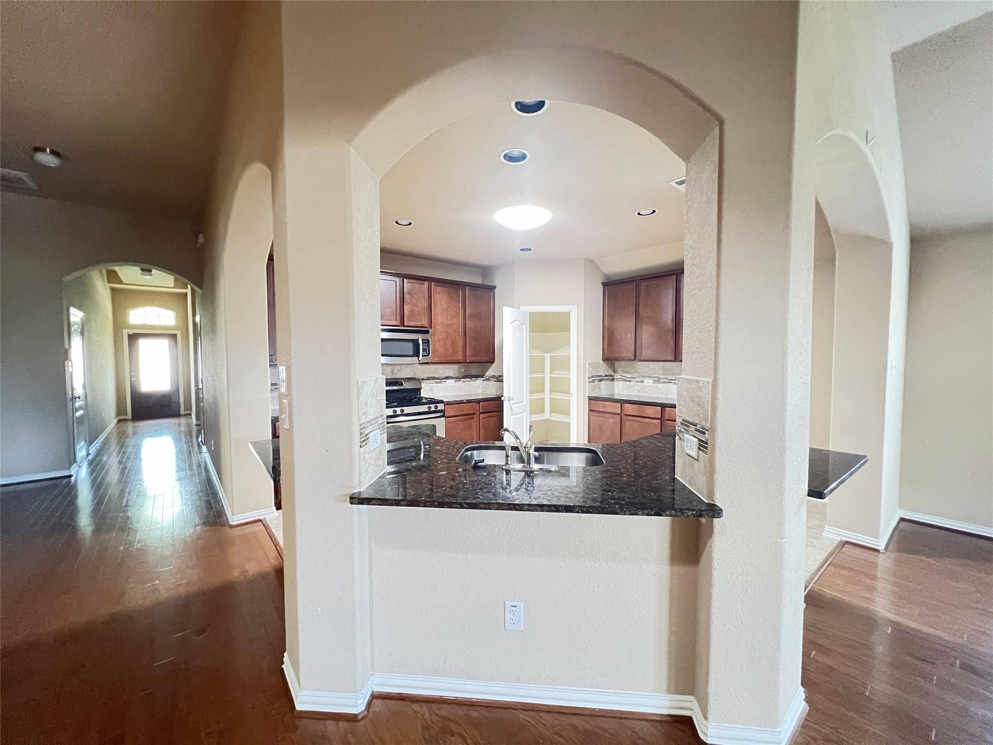 1817 Greyleaf Path Property Photo 10