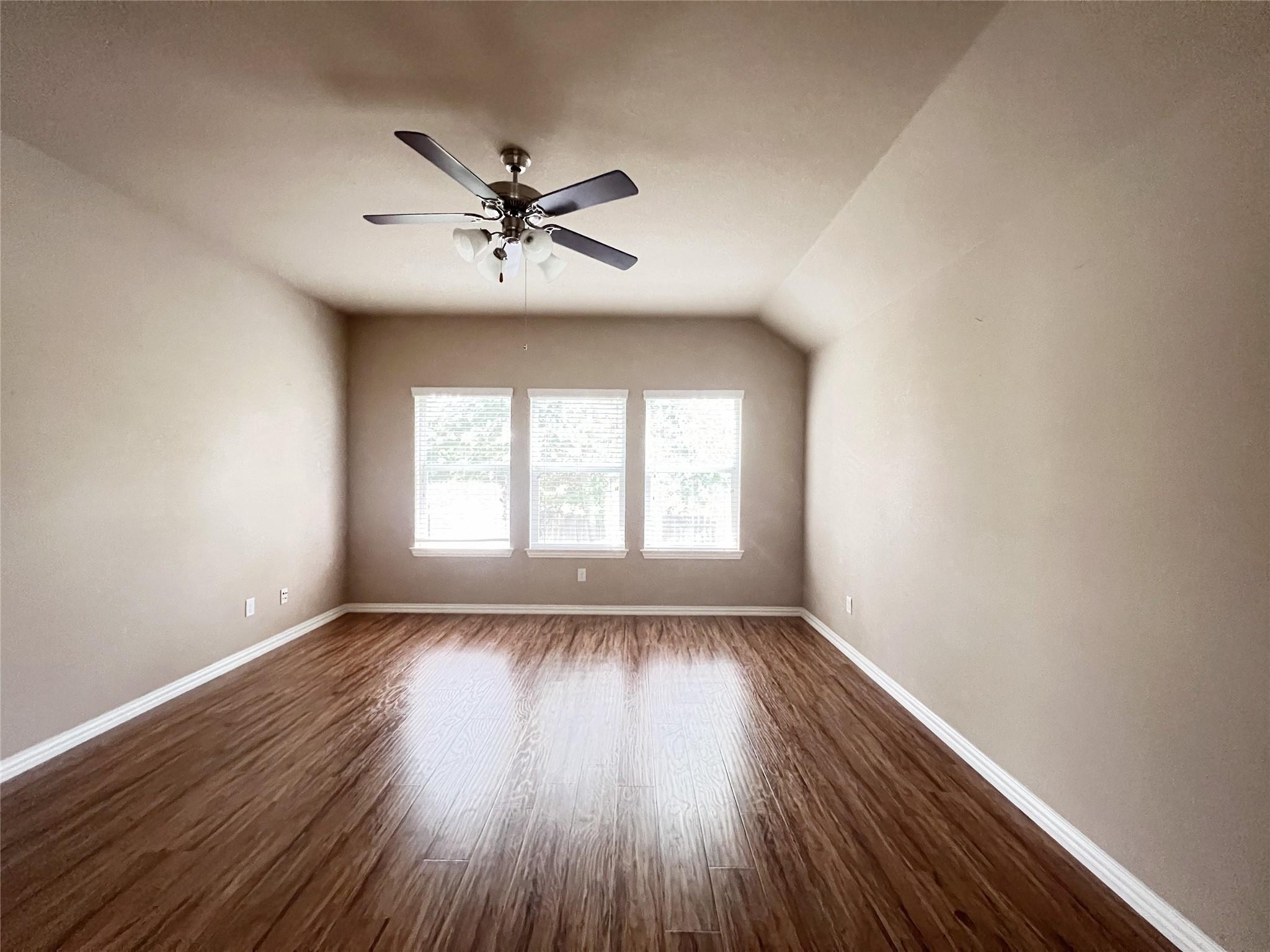 1817 Greyleaf Path Property Photo 15