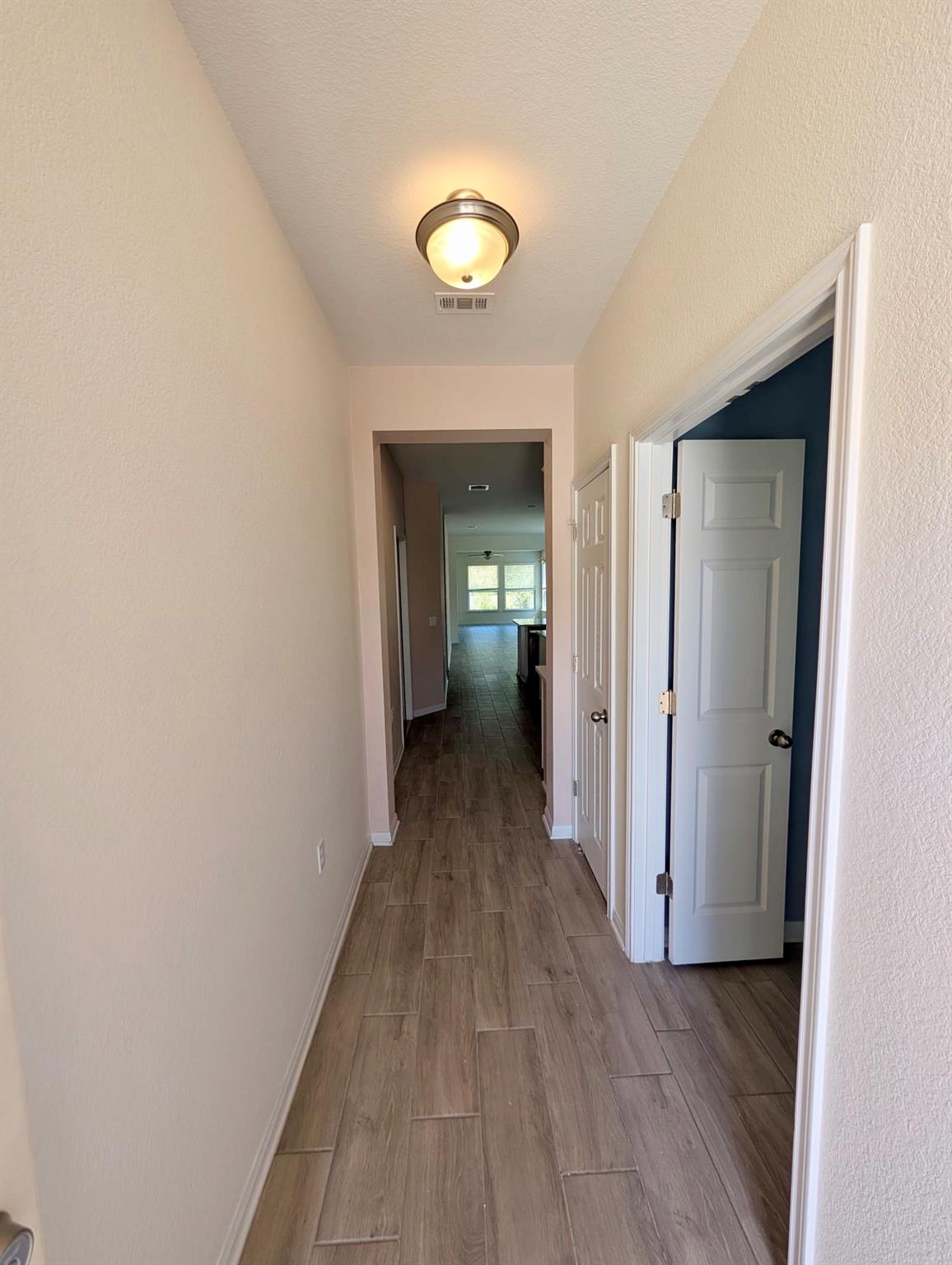 824 Falkland Trce Property Photo 7