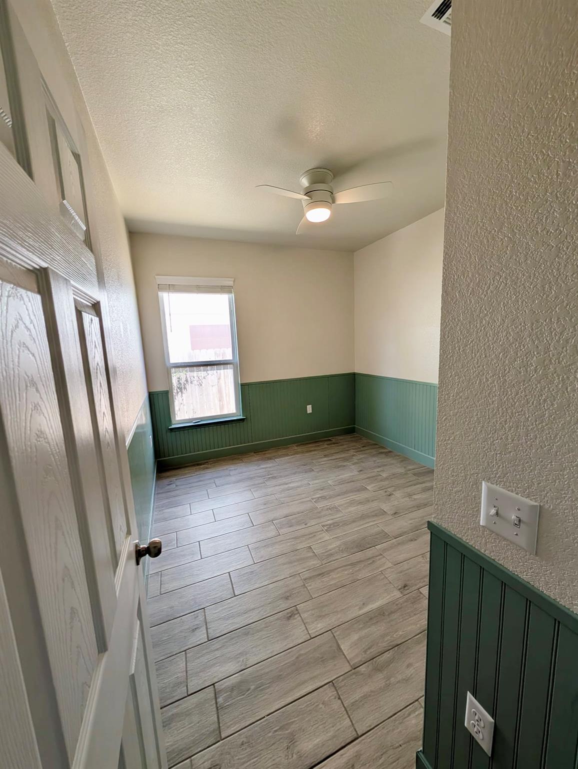 824 Falkland Trce Property Photo 14