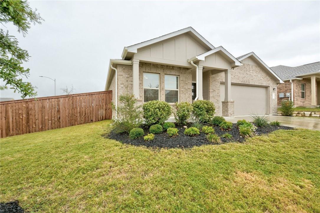 15400 Summer Ray Dr Property Photo 2