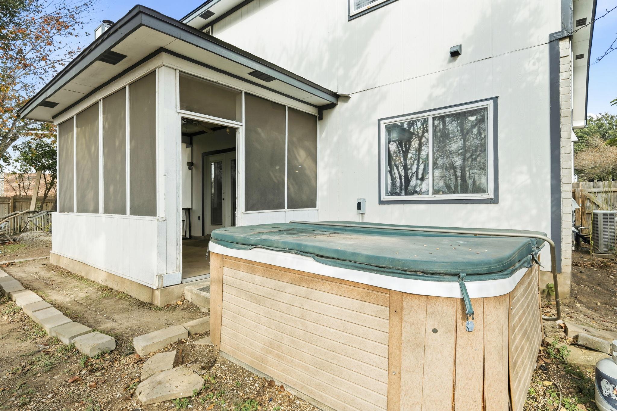 7642361 Property Photo 24