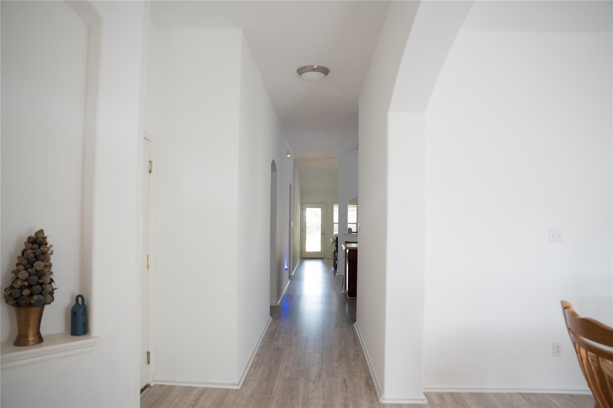 9305 Pioneer Forest Dr Property Photo 5