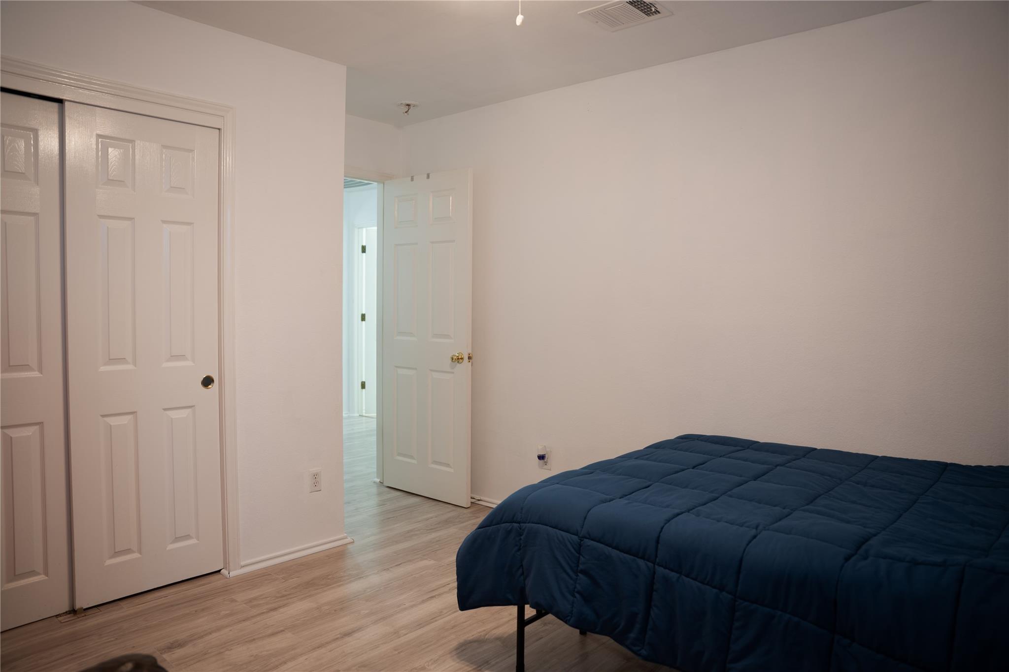 9305 Pioneer Forest Dr Property Photo 11