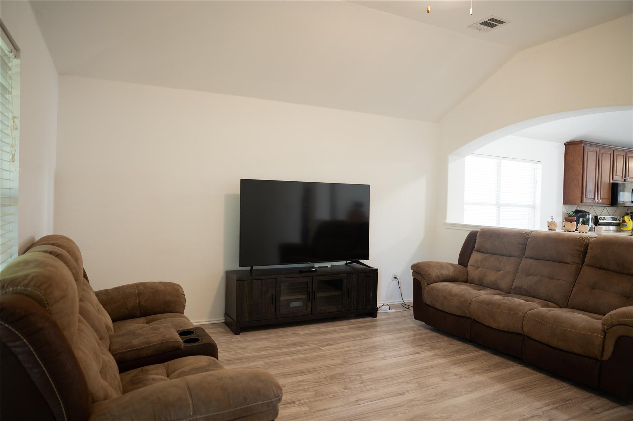 9305 Pioneer Forest Dr Property Photo 18