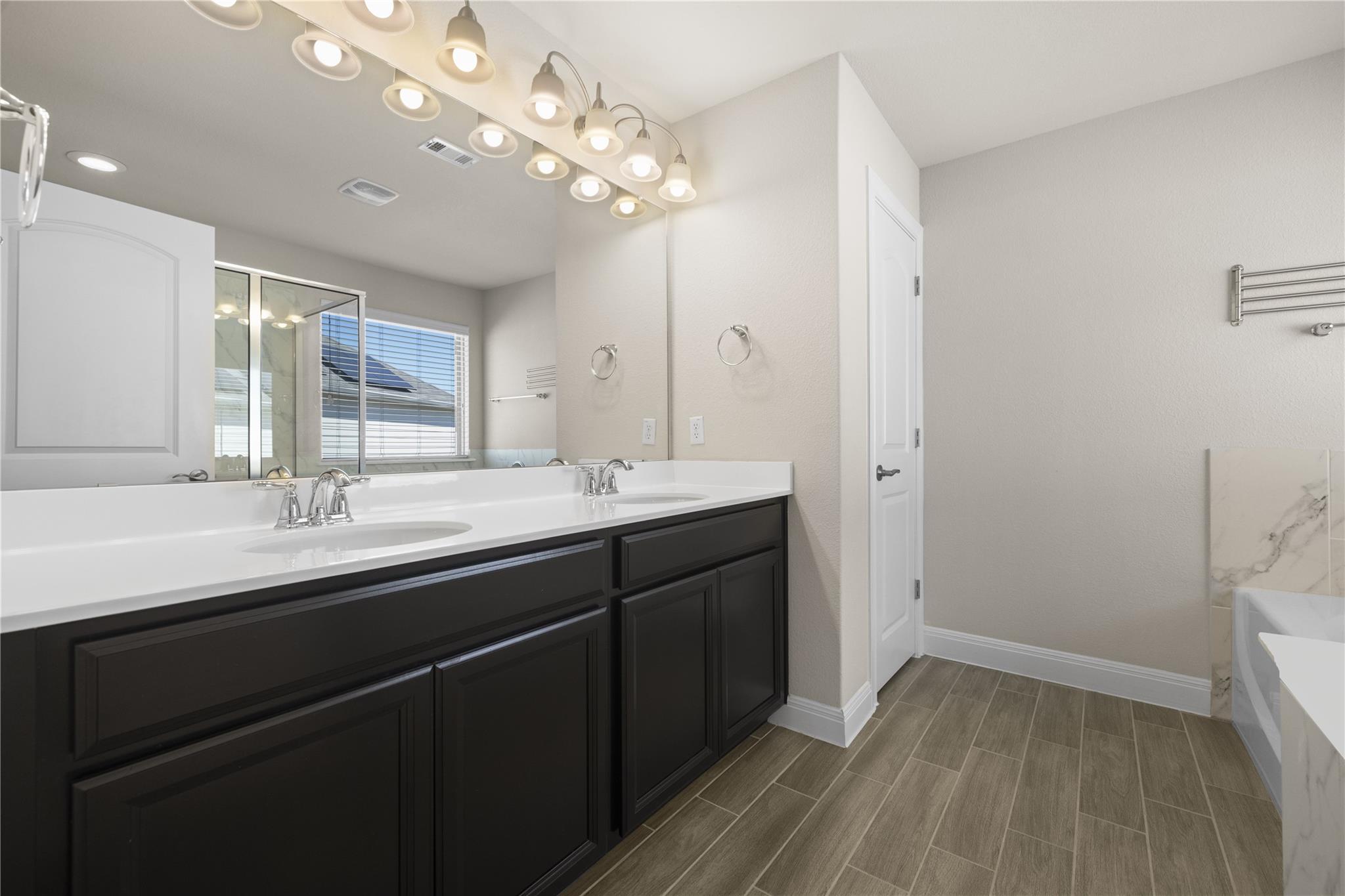 15802 Celosia St Property Photo 16