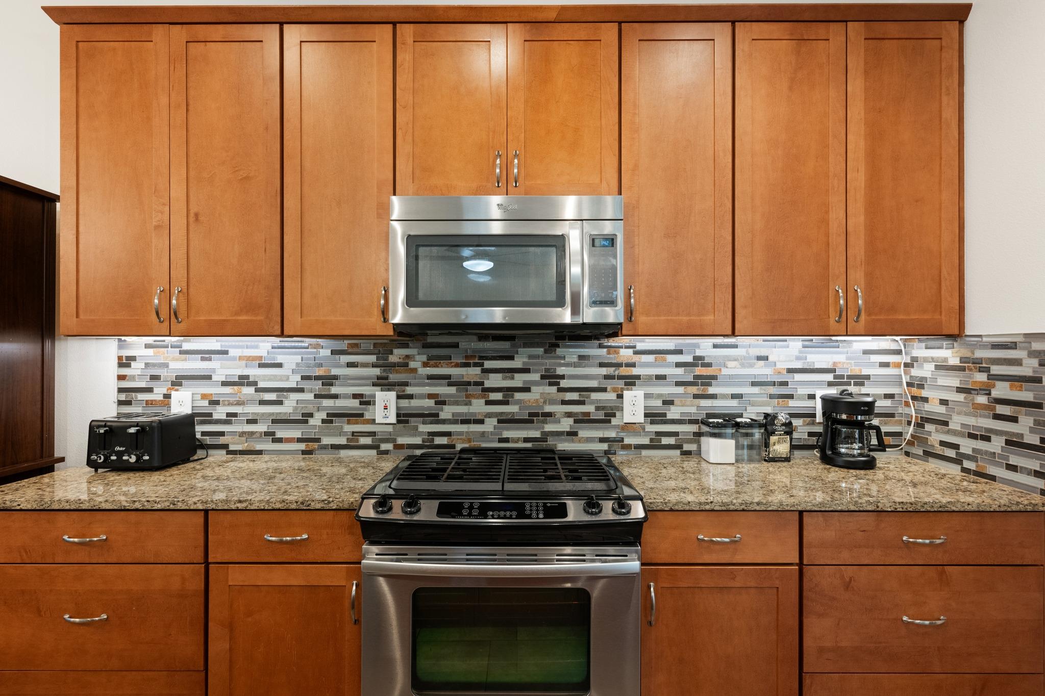 2208 Schriber St #b Property Photo 10