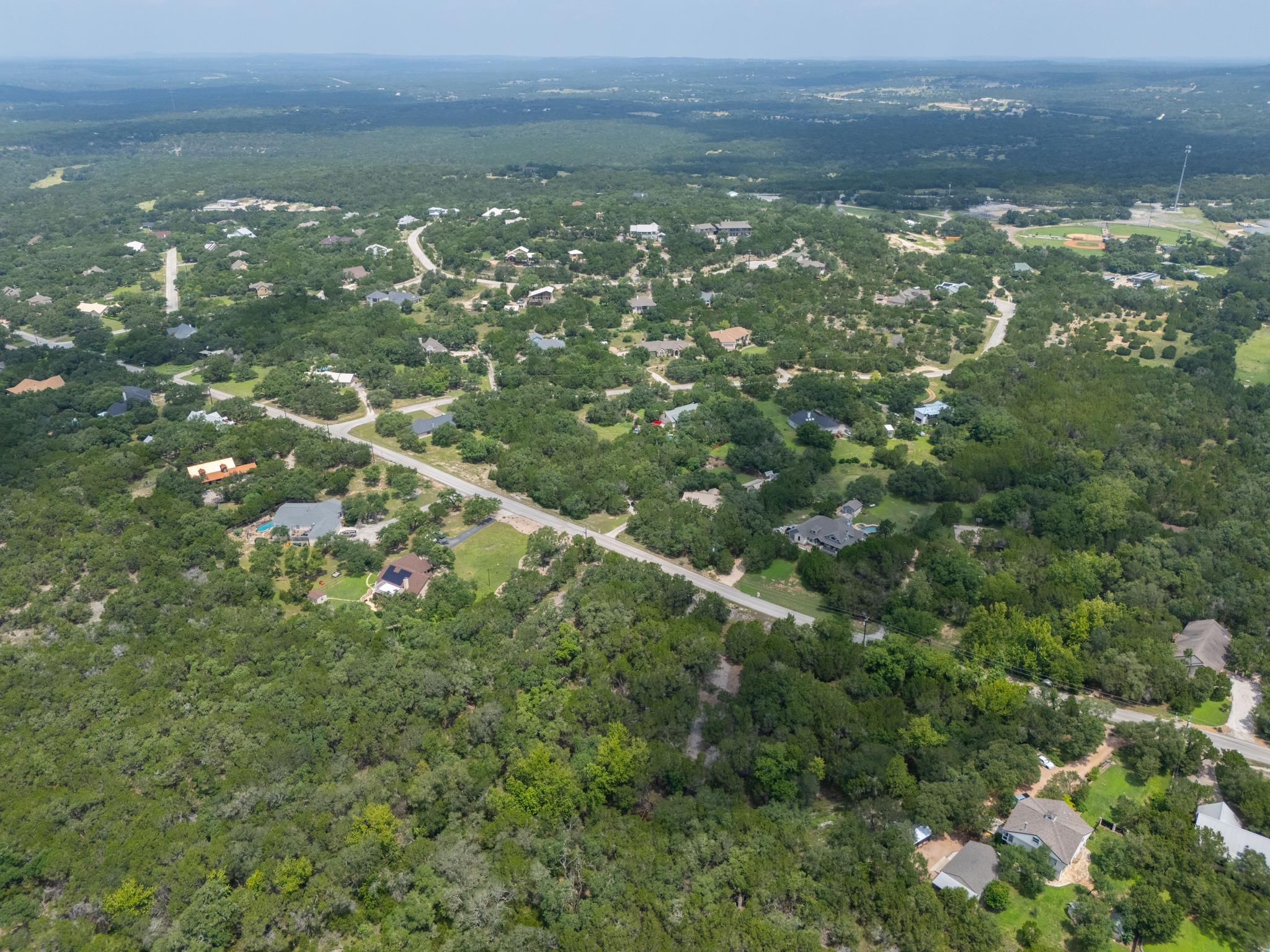 401 Mountain Crest Dr Property Photo 6