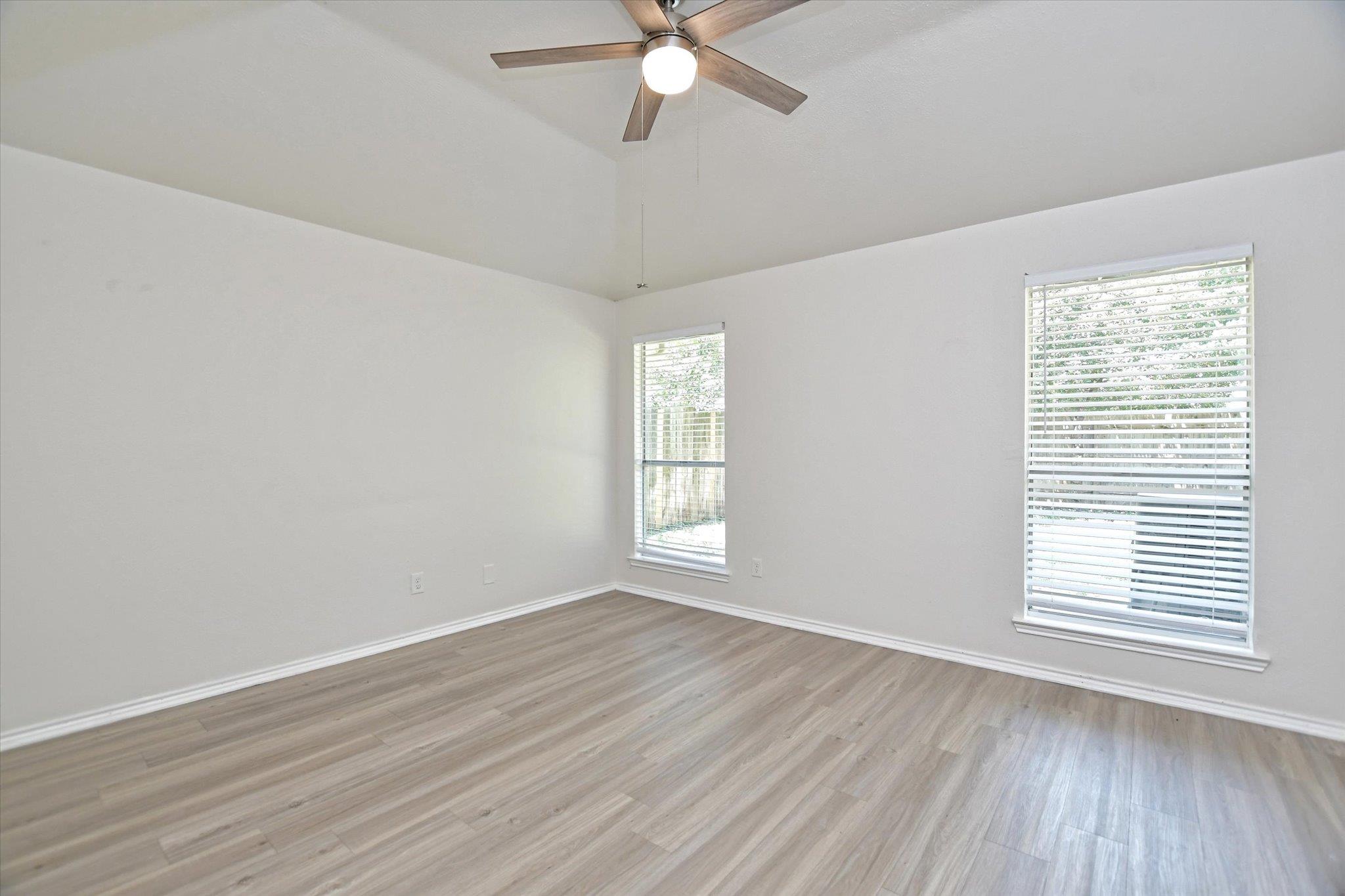 1705 Laurel Ln Property Photo 17