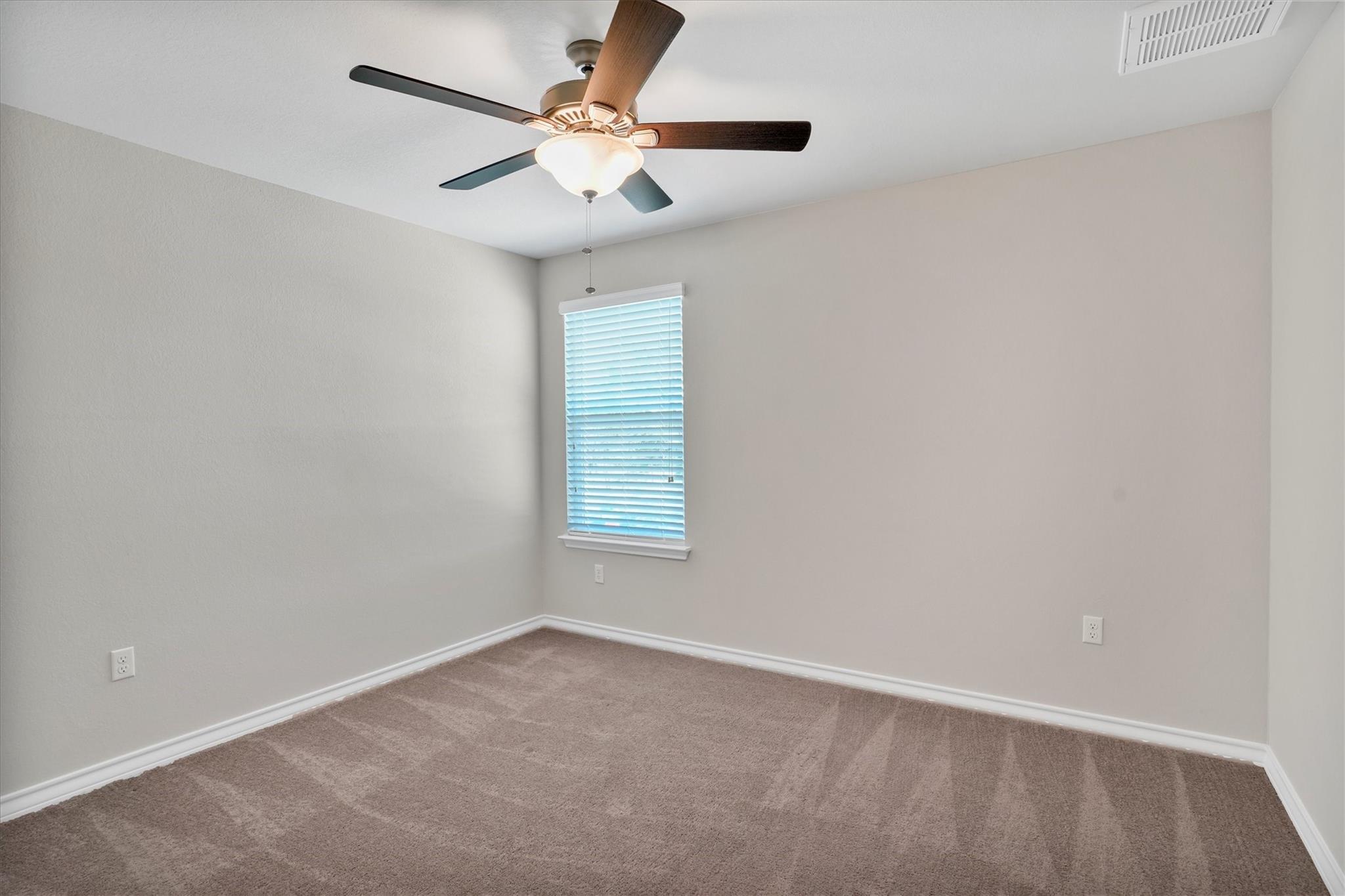 5412 Golden Canary Ln Property Photo 19