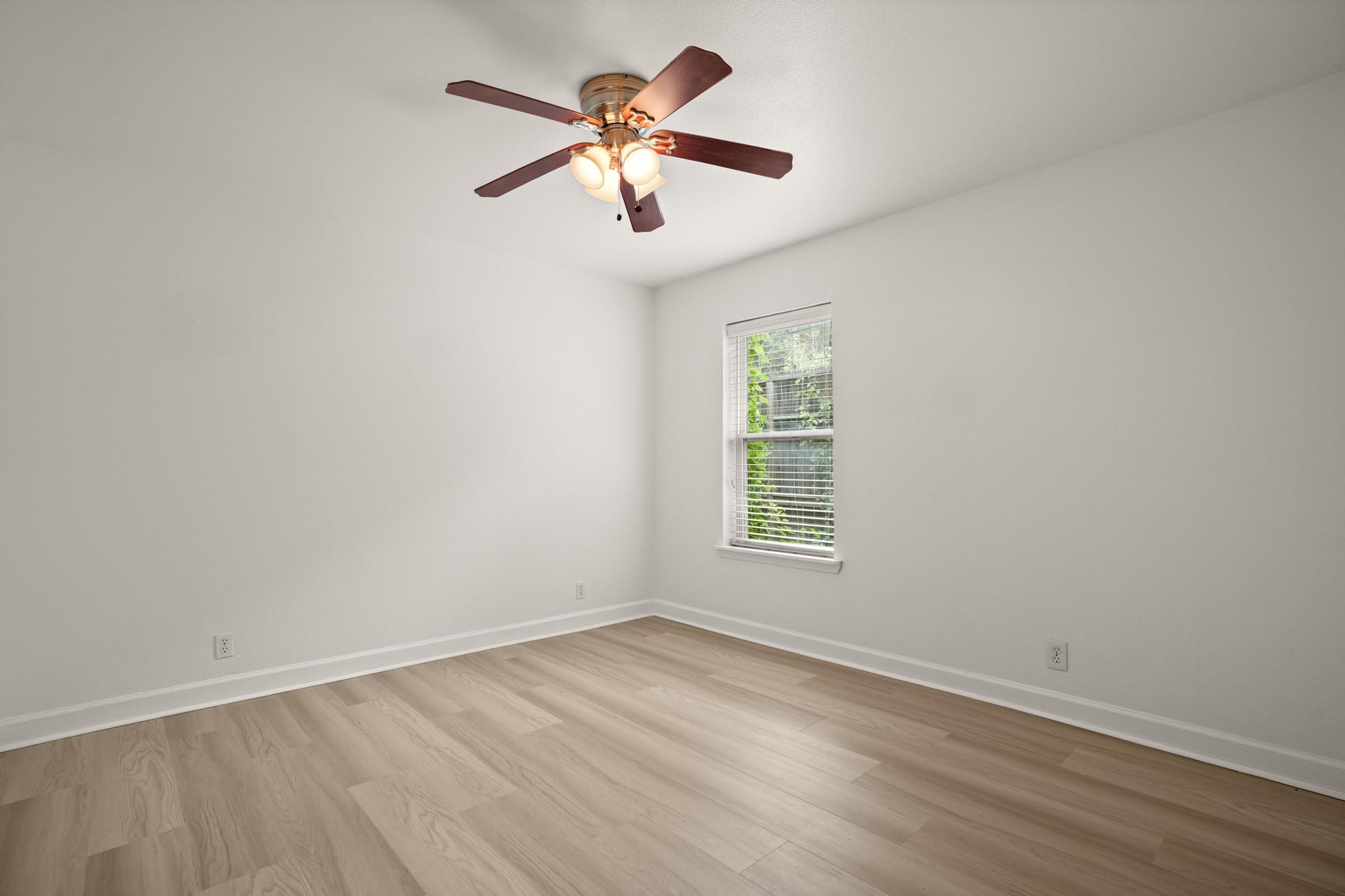 2020 S Congress Ave #2102 Property Photo 14