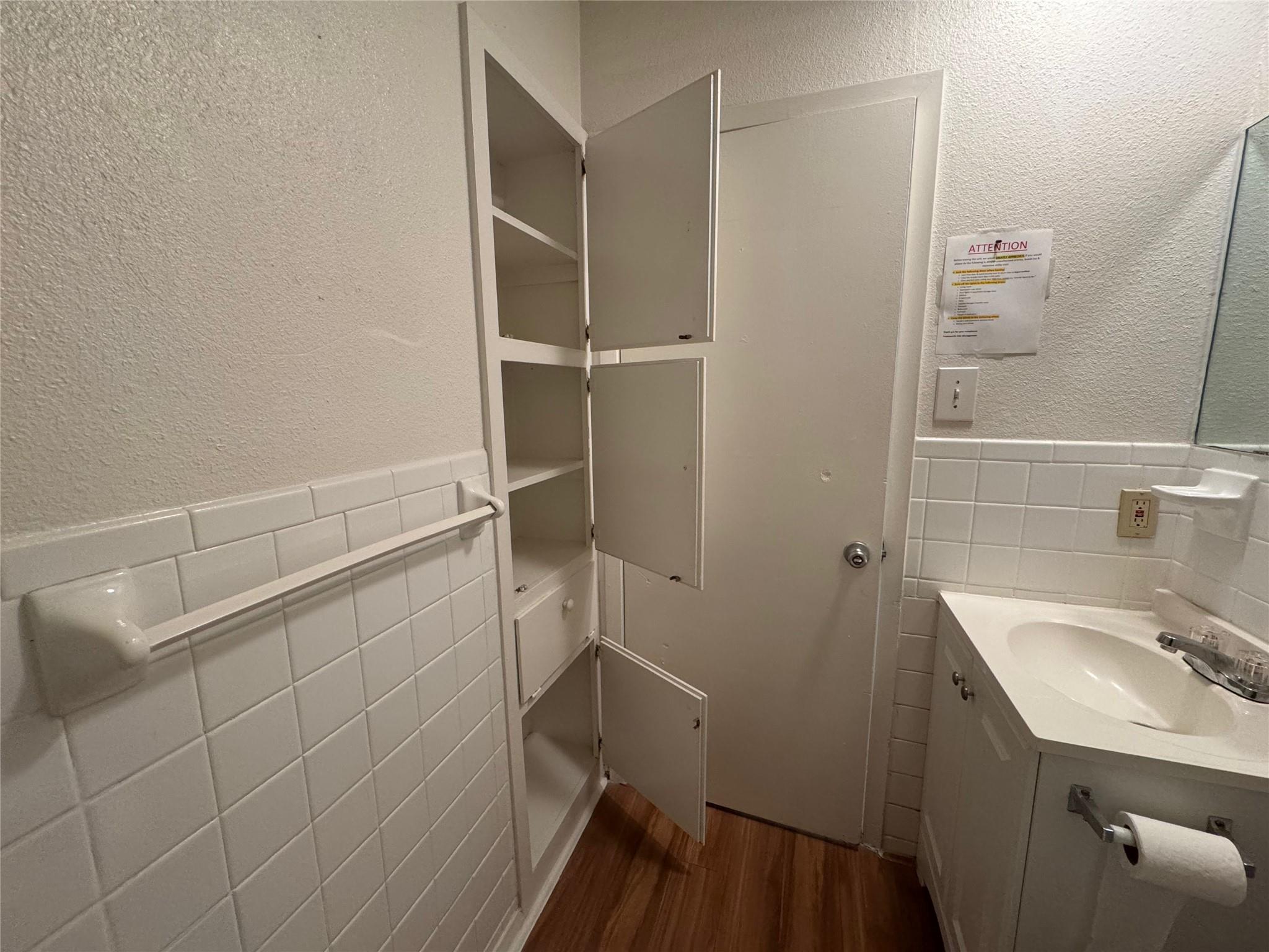 4810 West Wind Trl #104 Property Photo 11