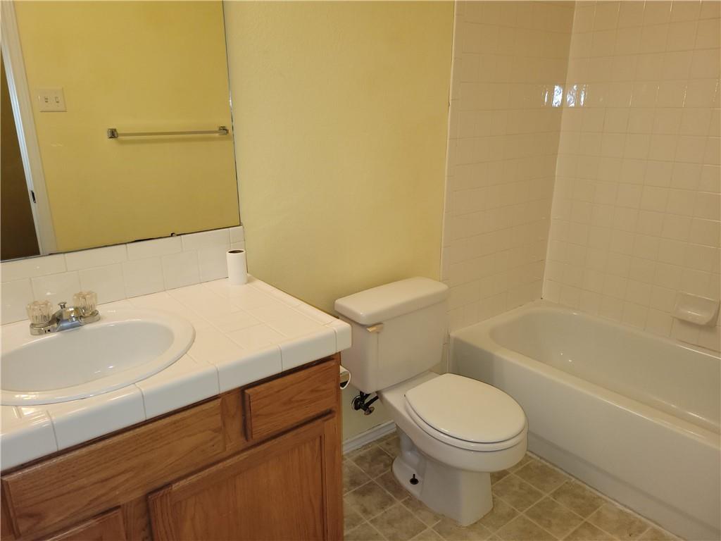 1501 Prather St Property Photo 4