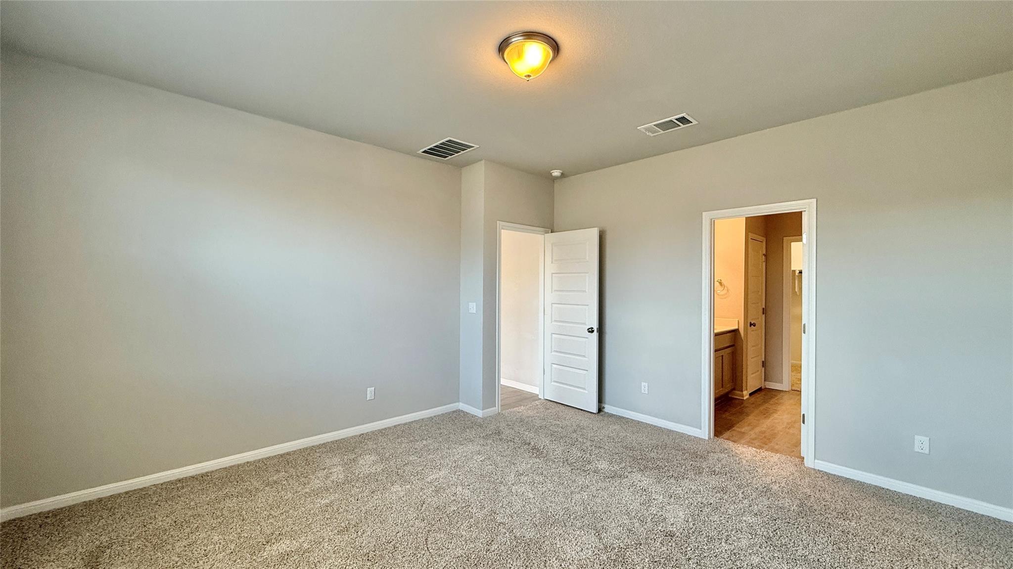 12411 Zenyatta Dr Property Photo 10