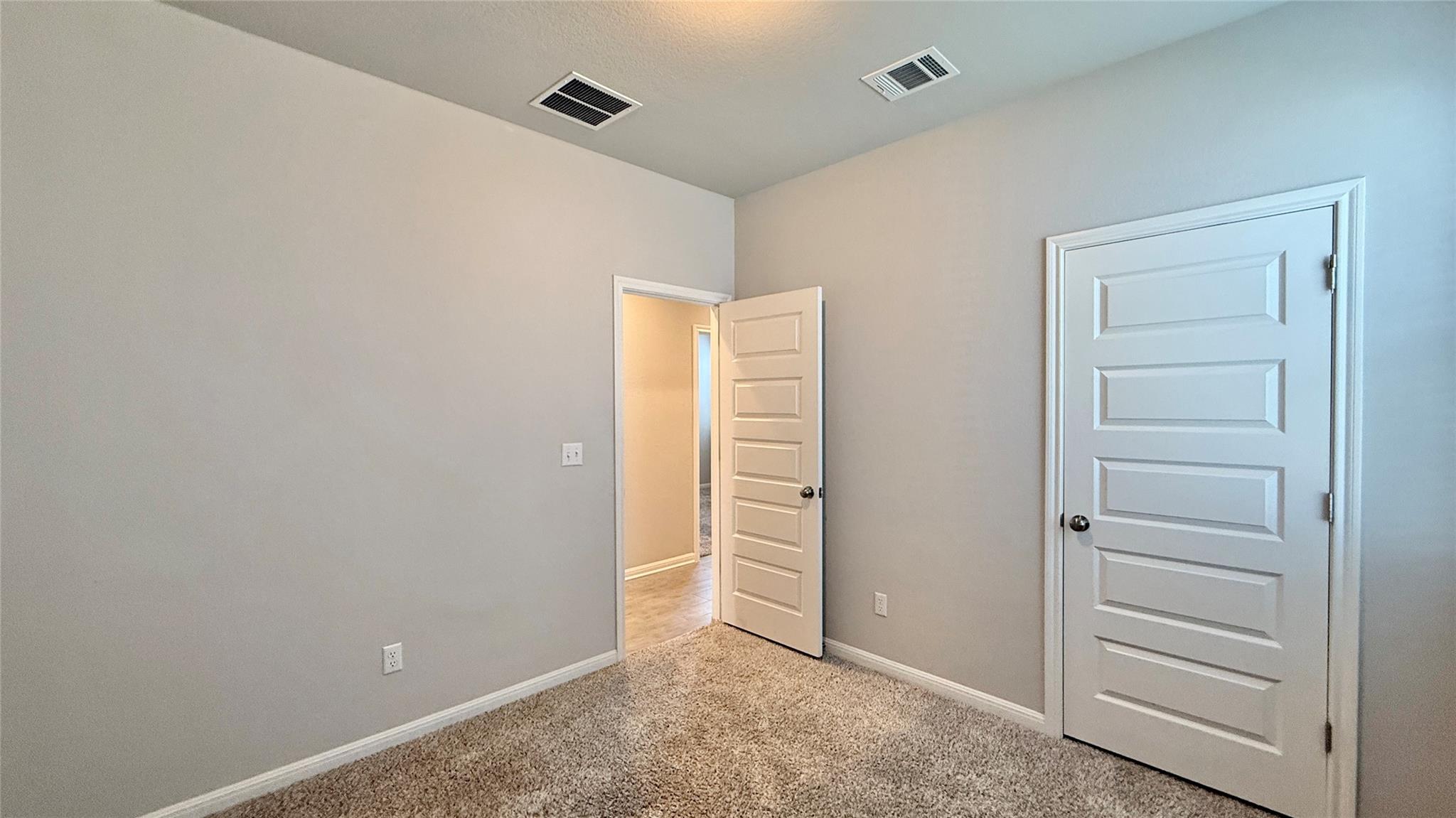 12411 Zenyatta Dr Property Photo 16